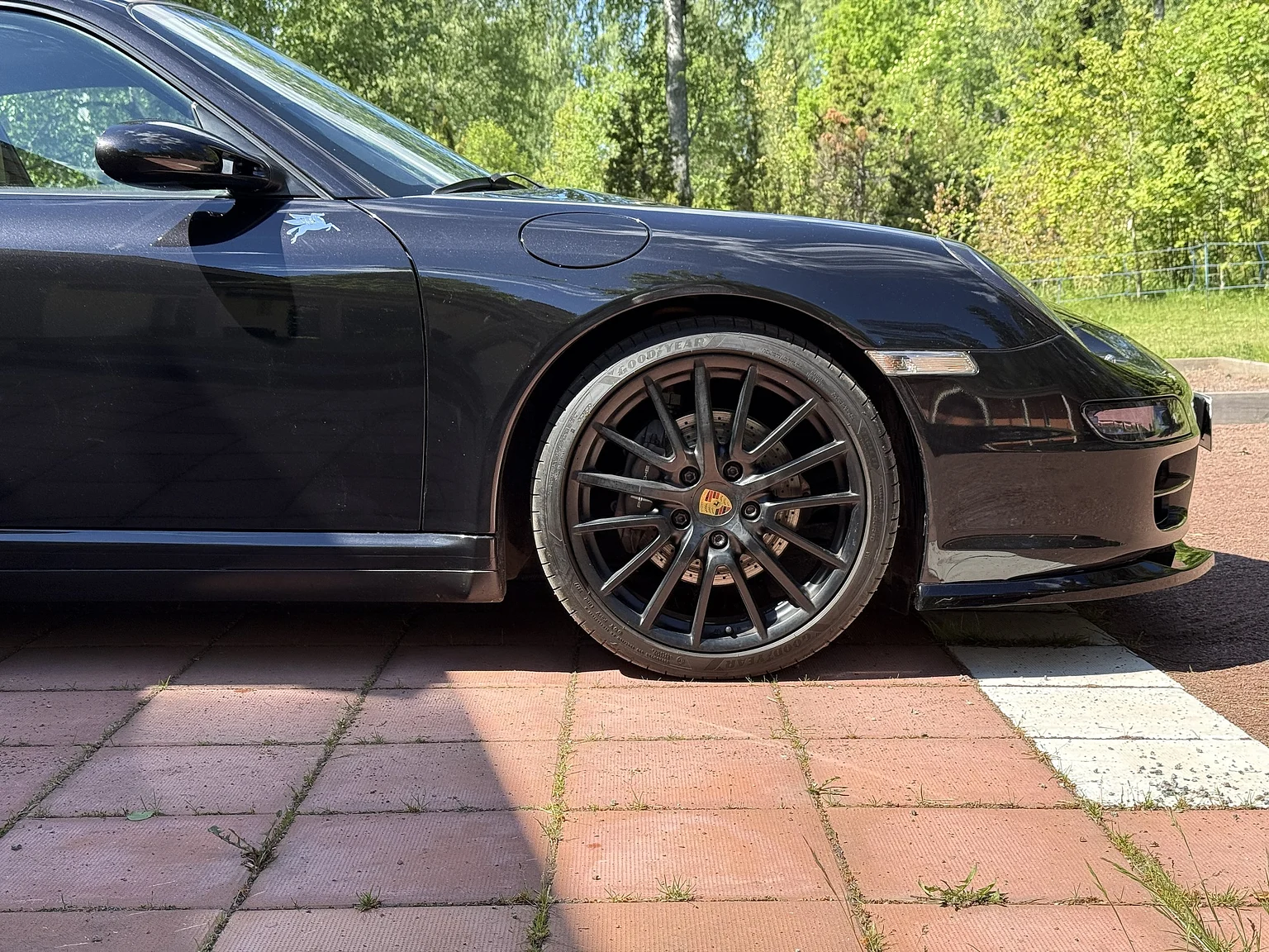 Exteriörbild på 2008 Porsche 911 Carrera 4 (9)