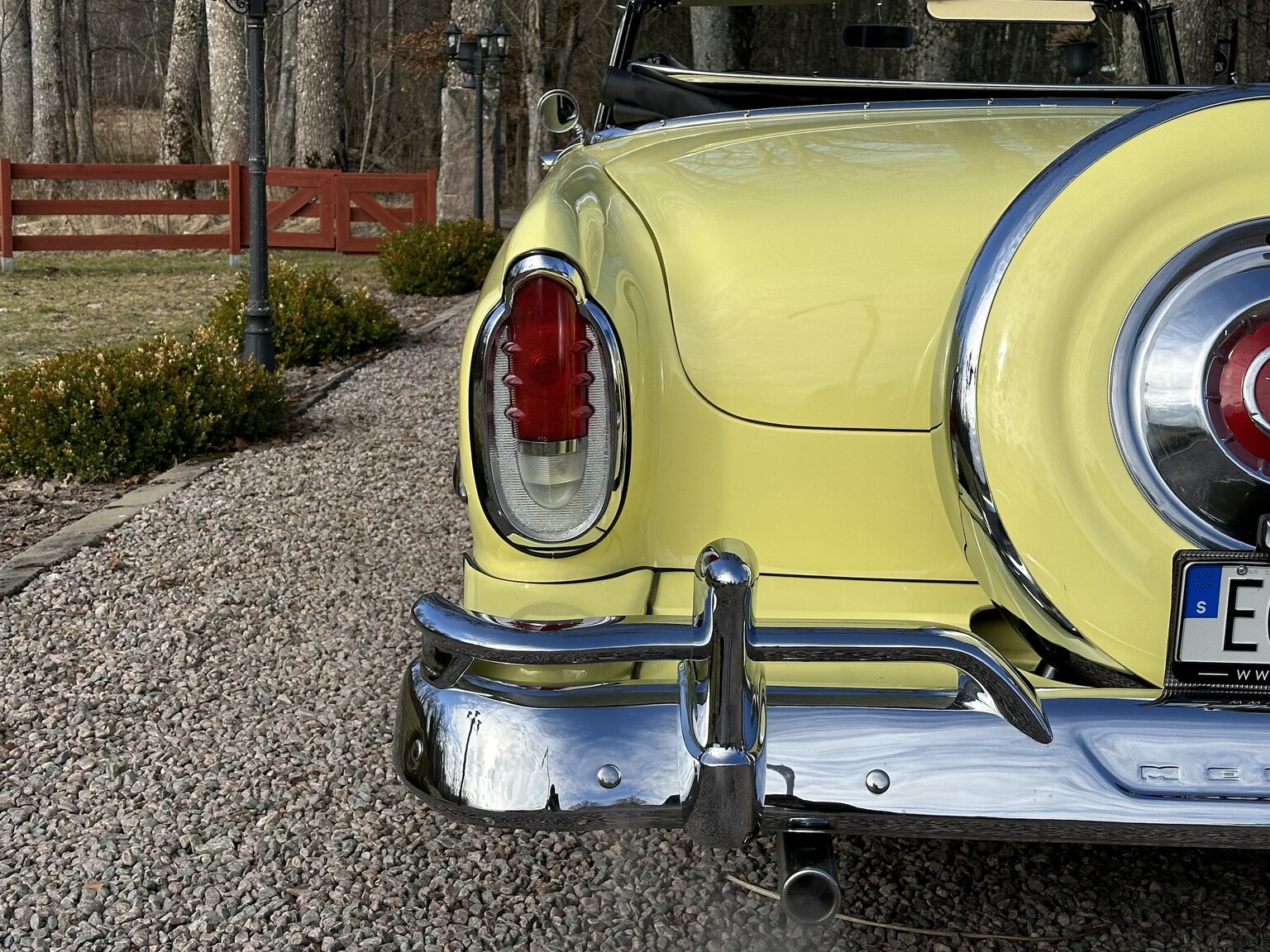 Exterior image of 1955 Mercury Montclair