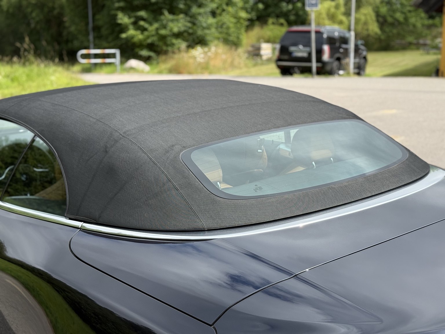 Exterior image of 2019 BMW M850i xDrive Convertible Steptronic