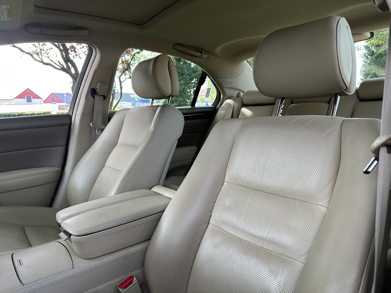 Interior image of 2007 Honda Legend (3)