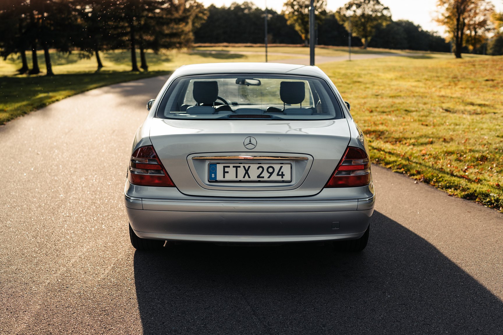Exteriörbild på 1999 Mercedes-Benz S 320
