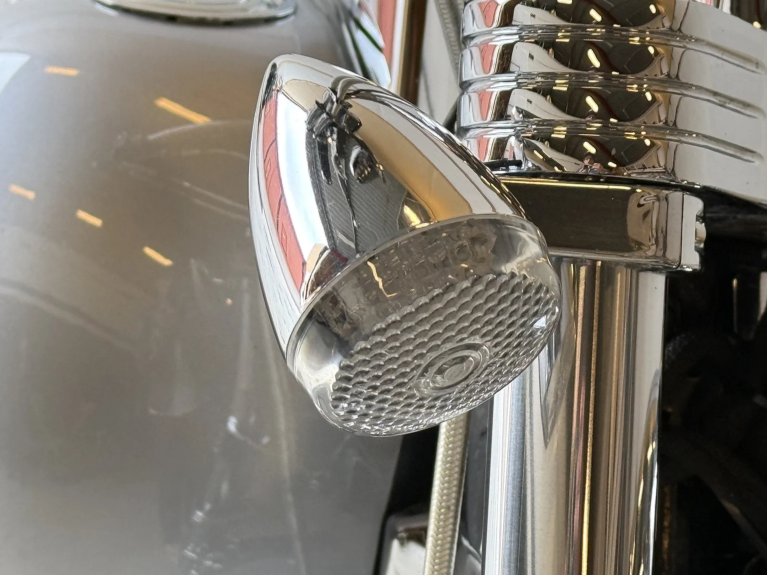 Exteriörbild på 1999 Harley-Davidson Fxst Softail (22)