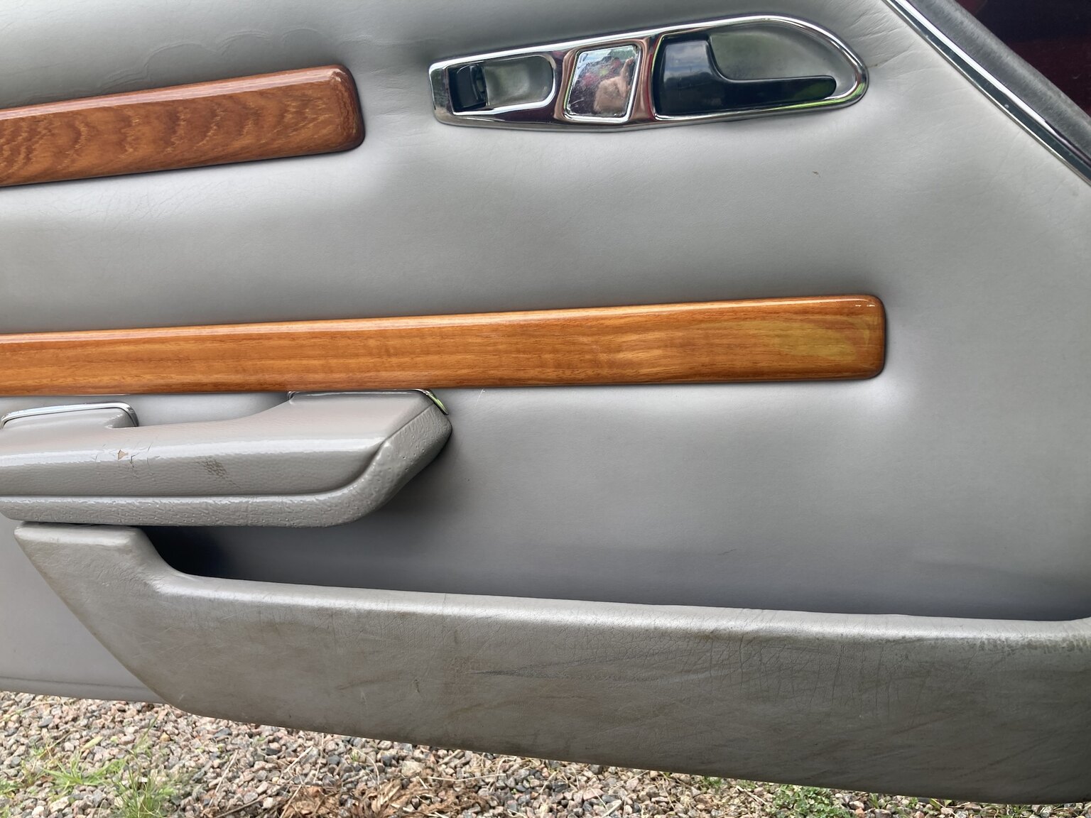 Interior image of 1973 Mercedes-Benz 450 SLC (31)