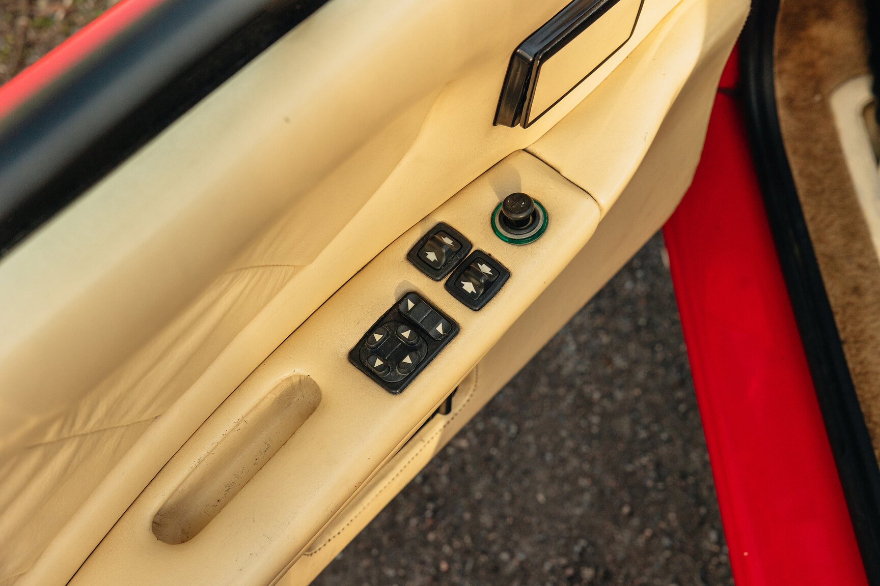 Interior image of 1989 Lotus Esprit Turbo 