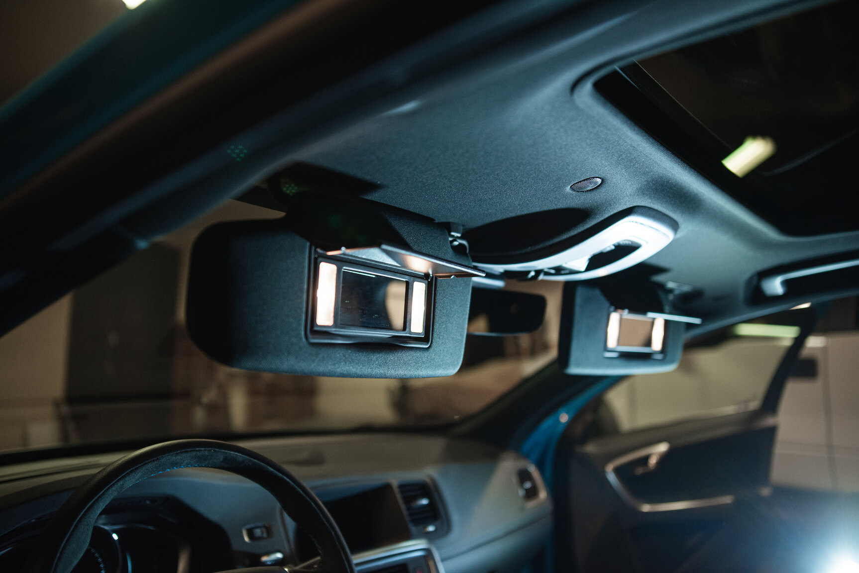Innenraumfoto von 2017 Volvo V60 Polestar T6 AWD