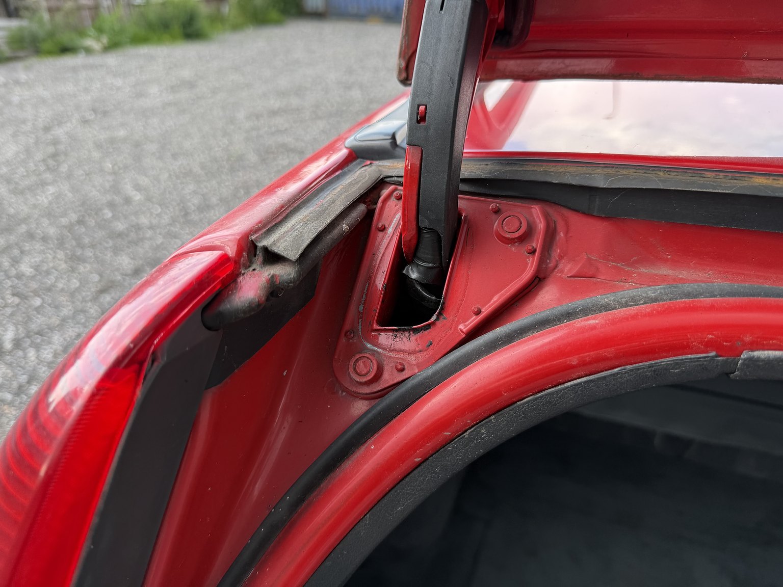 Interior image of 1996 Volvo 850 R "T-Röd"