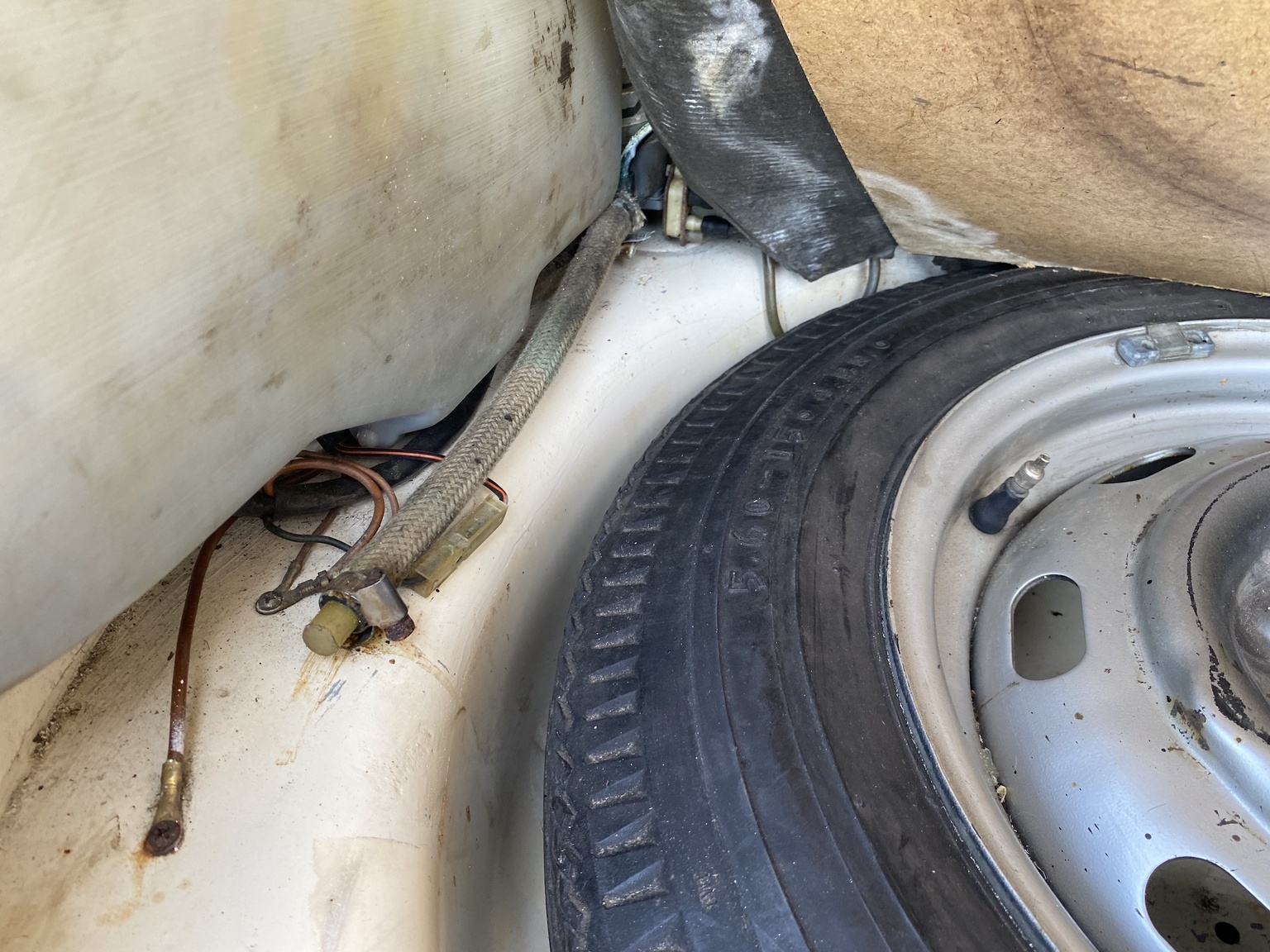 Innenraumfoto von 1974 Volkswagen Beetle 1303 S (56)