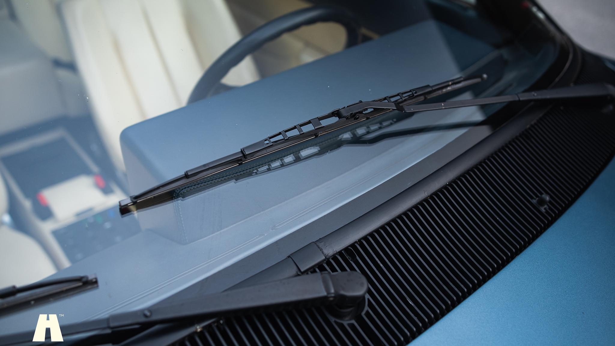 Exteriörbild på 1985 Ferrari Mondial Quattrovalvole Design by Pininfarina (49)