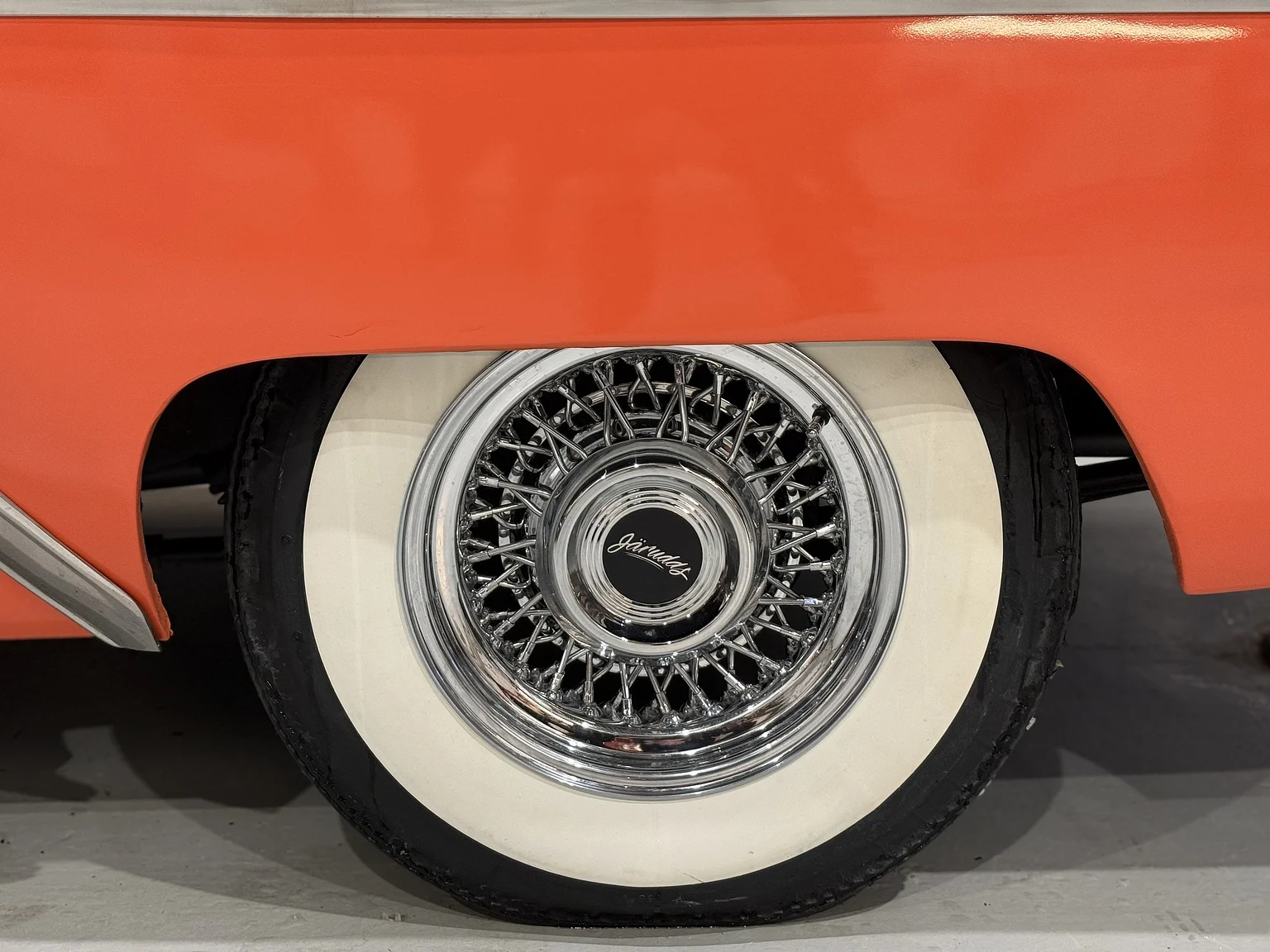 Exteriörbild på 1956 Mercury Montclair Sport Sedan (40)