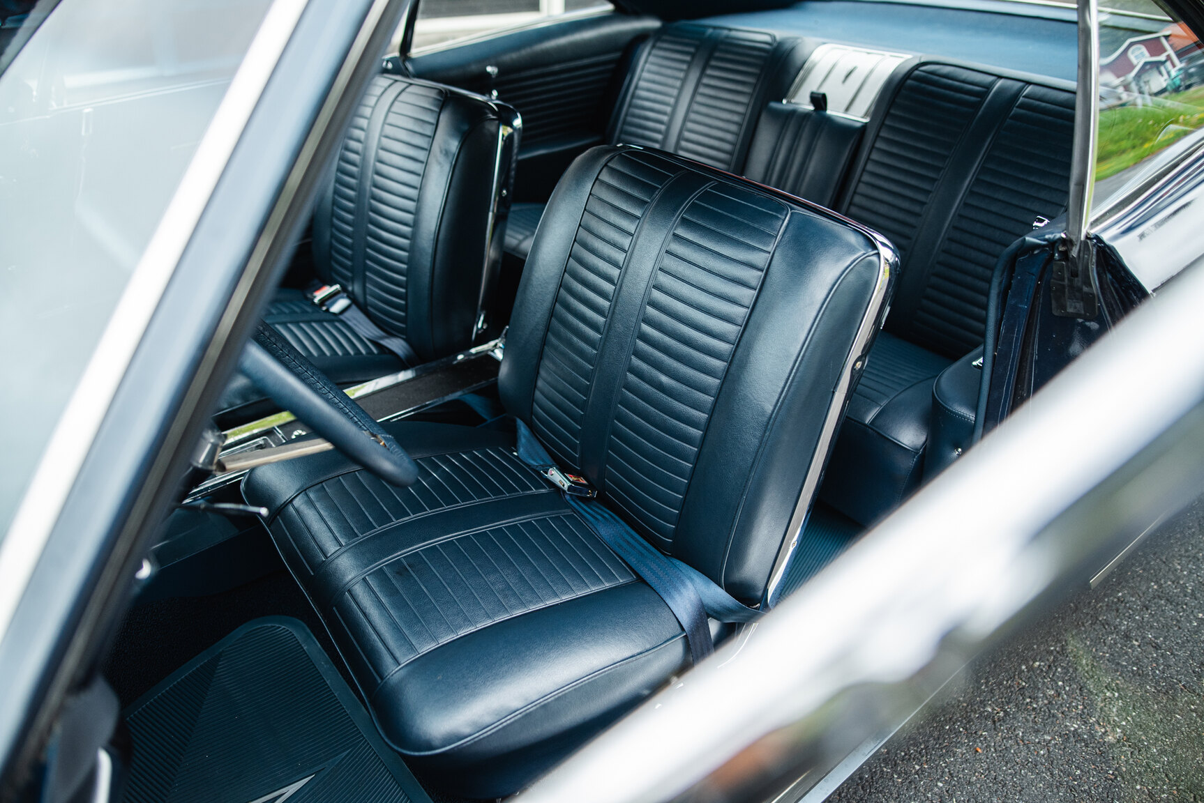 Interior image of 1965 Pontiac Catalina 421 Tripower-Pack 2+2
