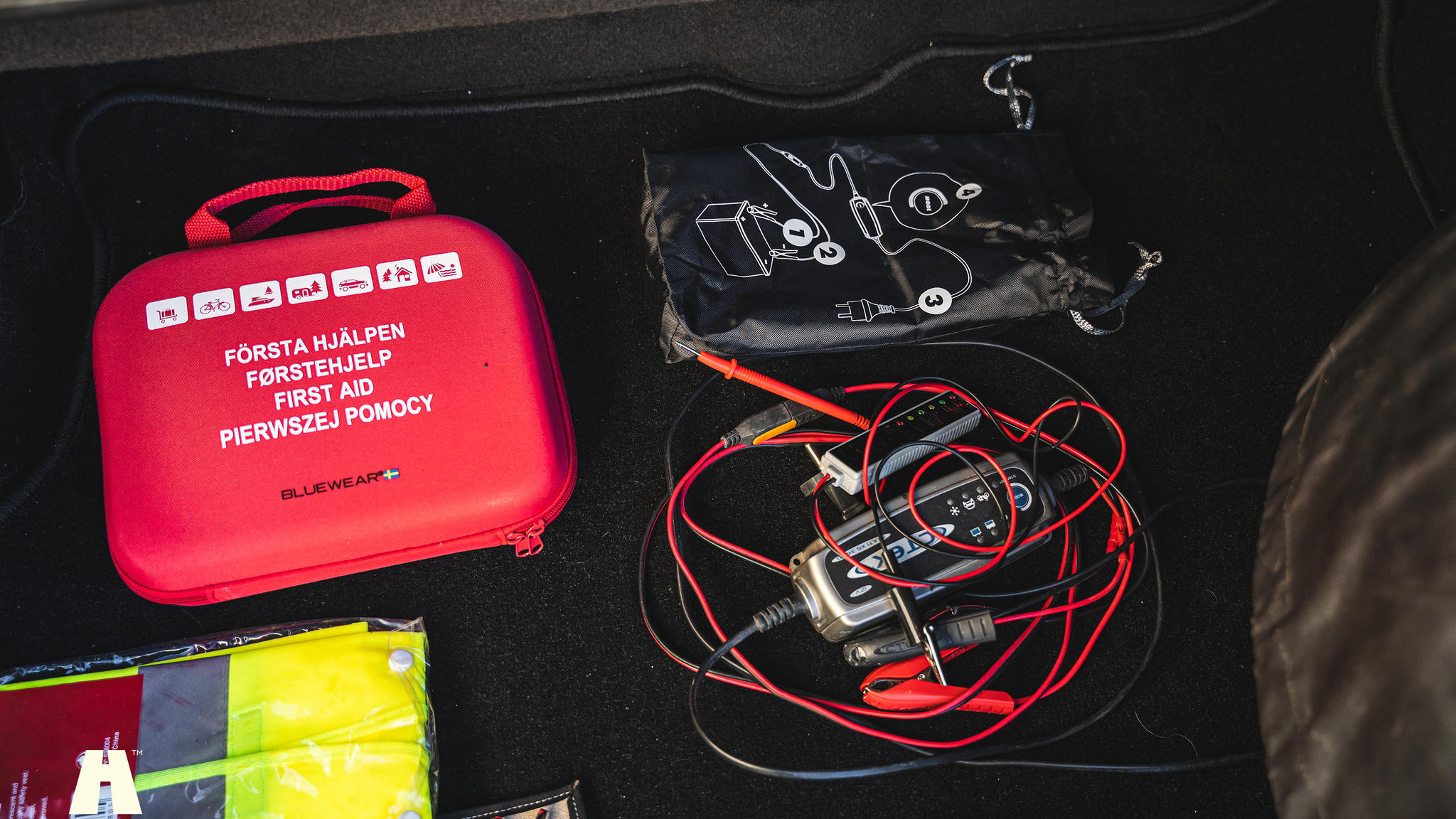 Interiörbild 1970 Mercedes 280 SL Pagoda (76)