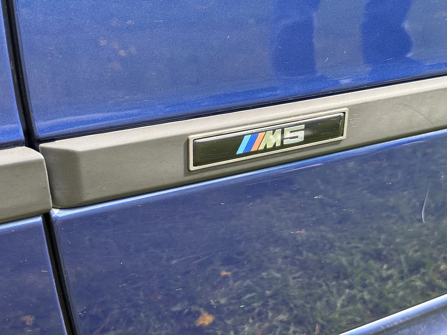 Exterior image of 2001 BMW M5 E39 LCI (61)