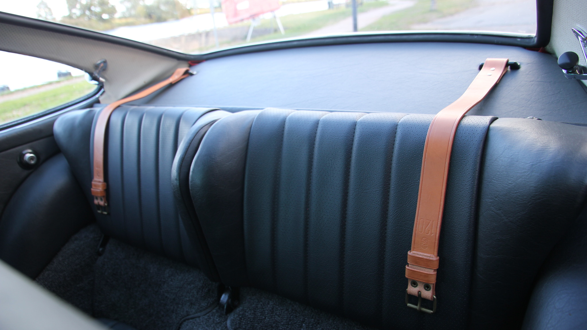 Interior image of 1966 Porsche 912