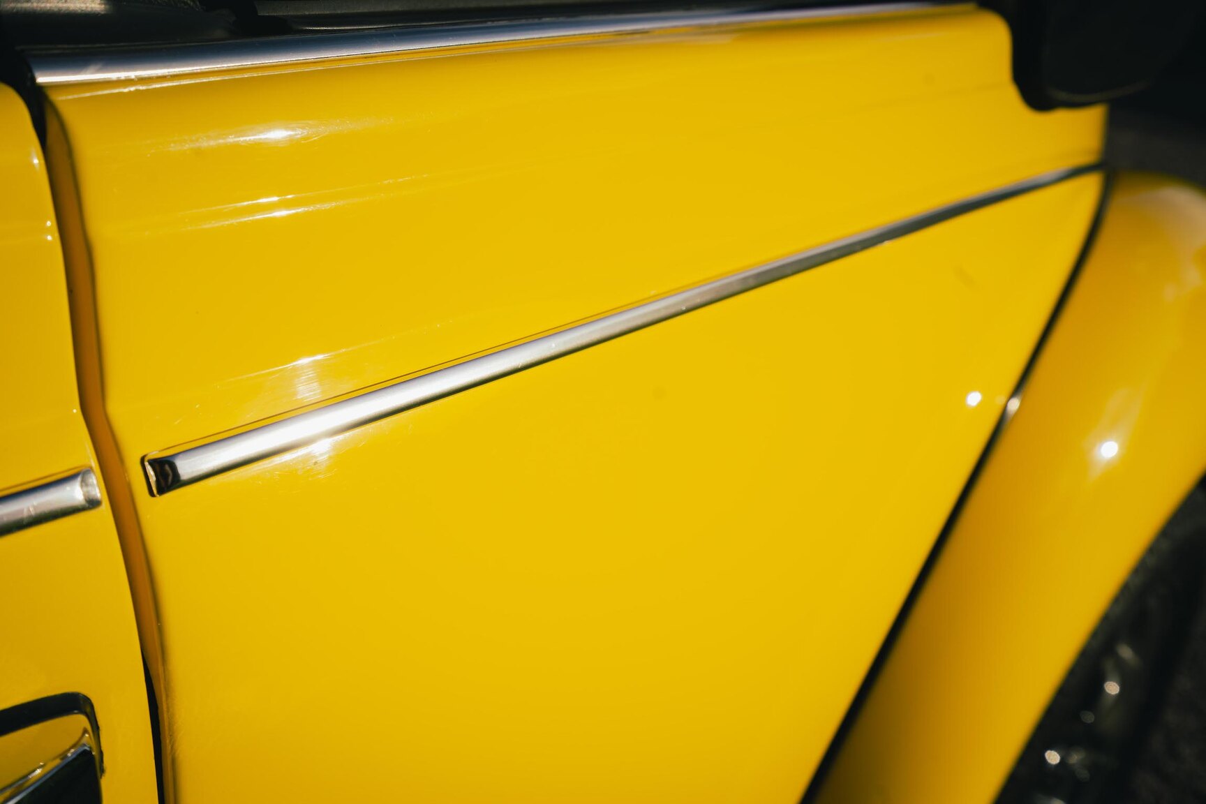 Aussenfoto 1973 Volkswagen Bubbla Karmann 1303 LS (36)