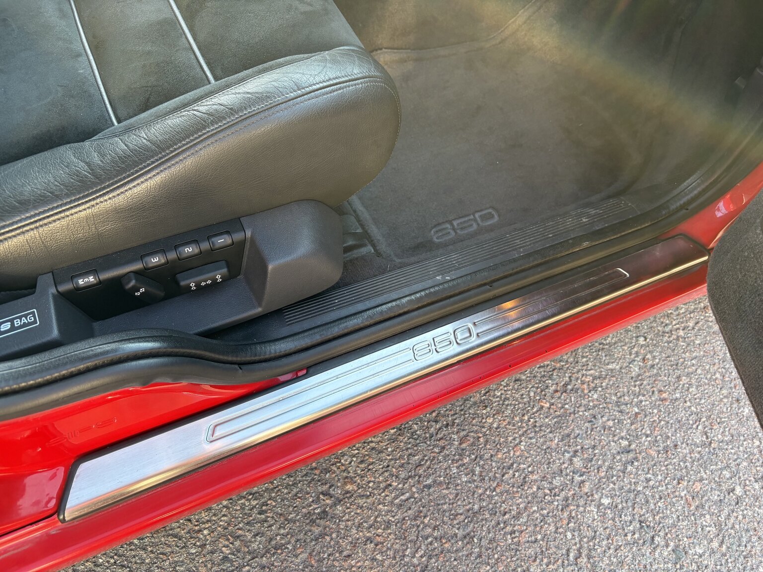 Interior image of 1996 Volvo 850 R
