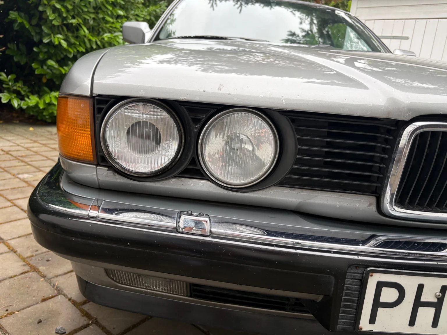 Aussenfoto 1988 BMW 730iA (42)