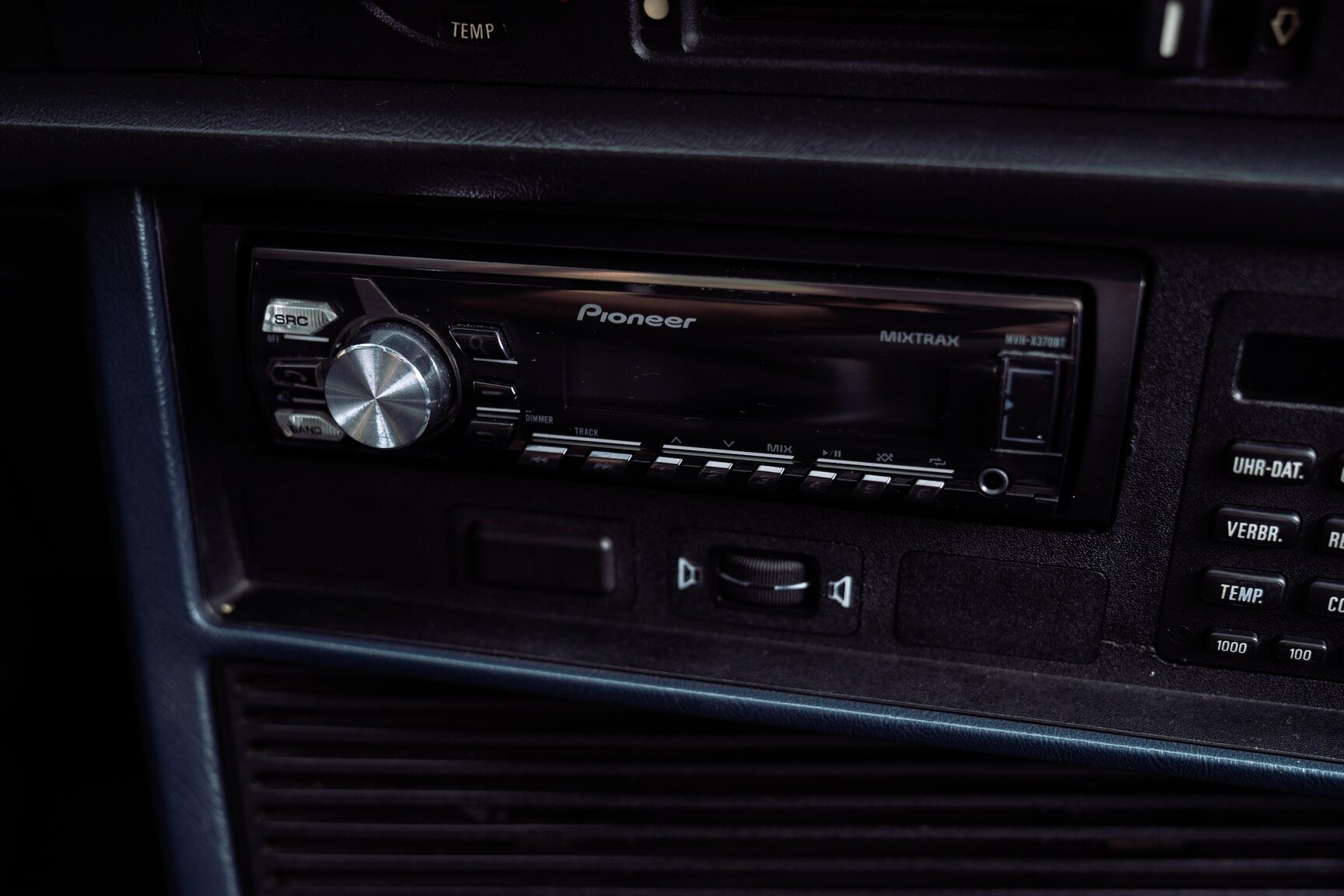 Innenraumfoto von 1986 BMW 635 CSi (16)