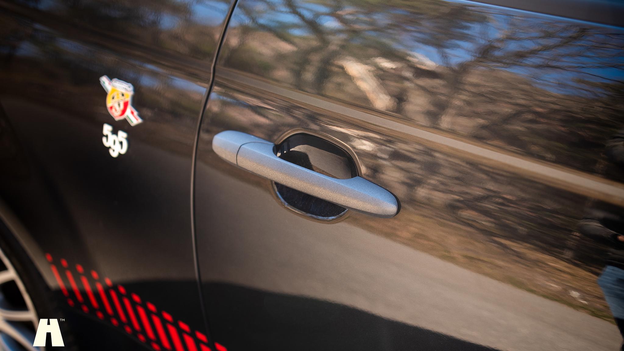 Exterior image of 2016 Abarth 595 Competizione (57)