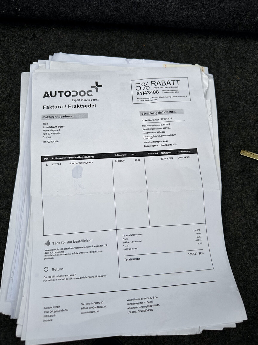 Documentation for 1999 Porsche 911 Carrera 4