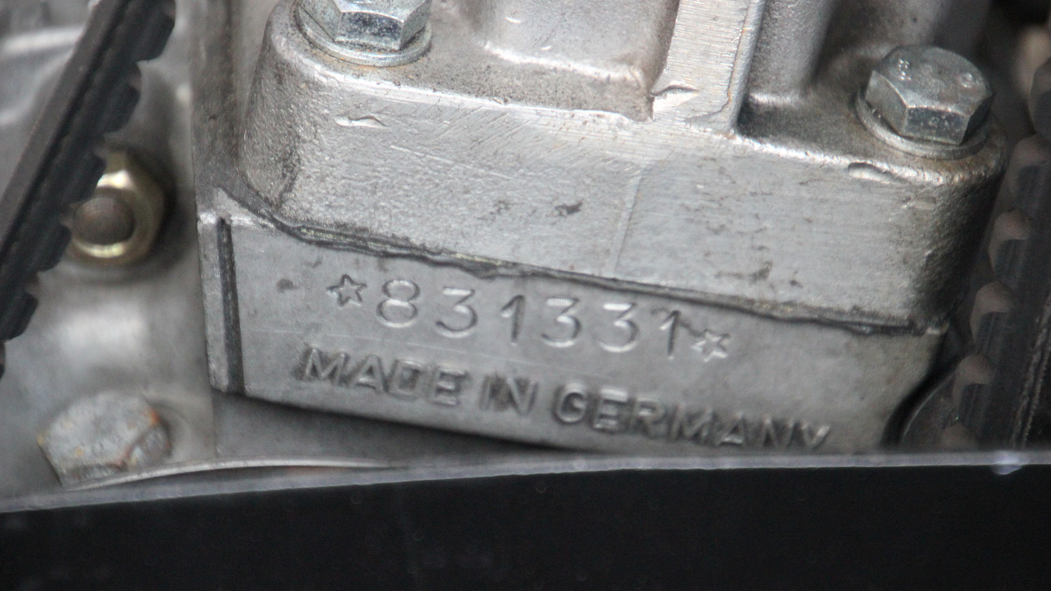 Image of 1966 Porsche 912 mechanics
