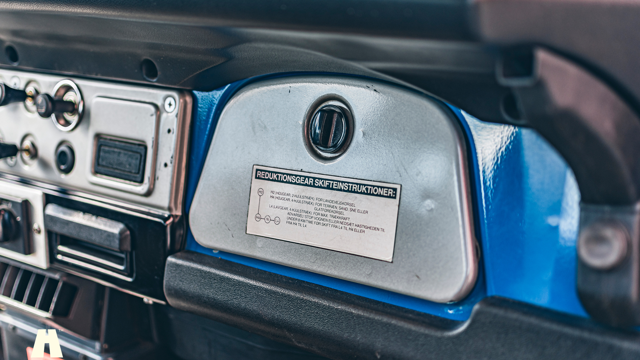 Interior image of 1984 Toyota Land Cruiser BJ42