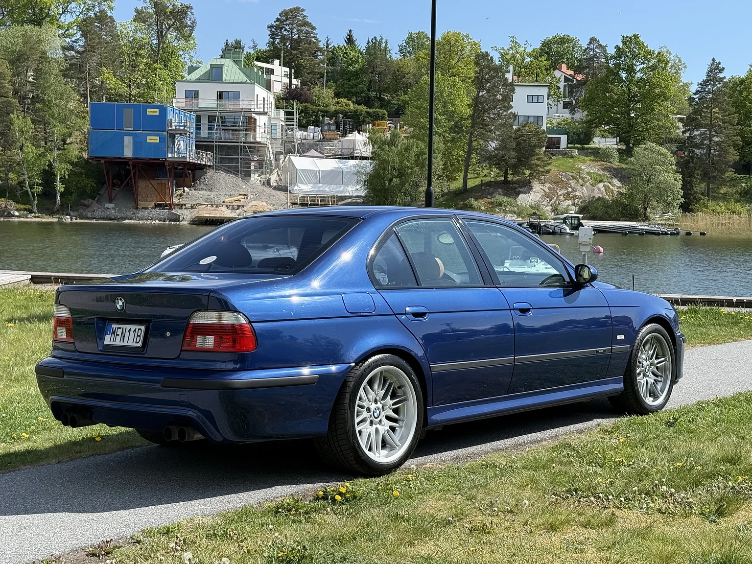 Exterior image of 2001 BMW M5 E39 LCI (81)