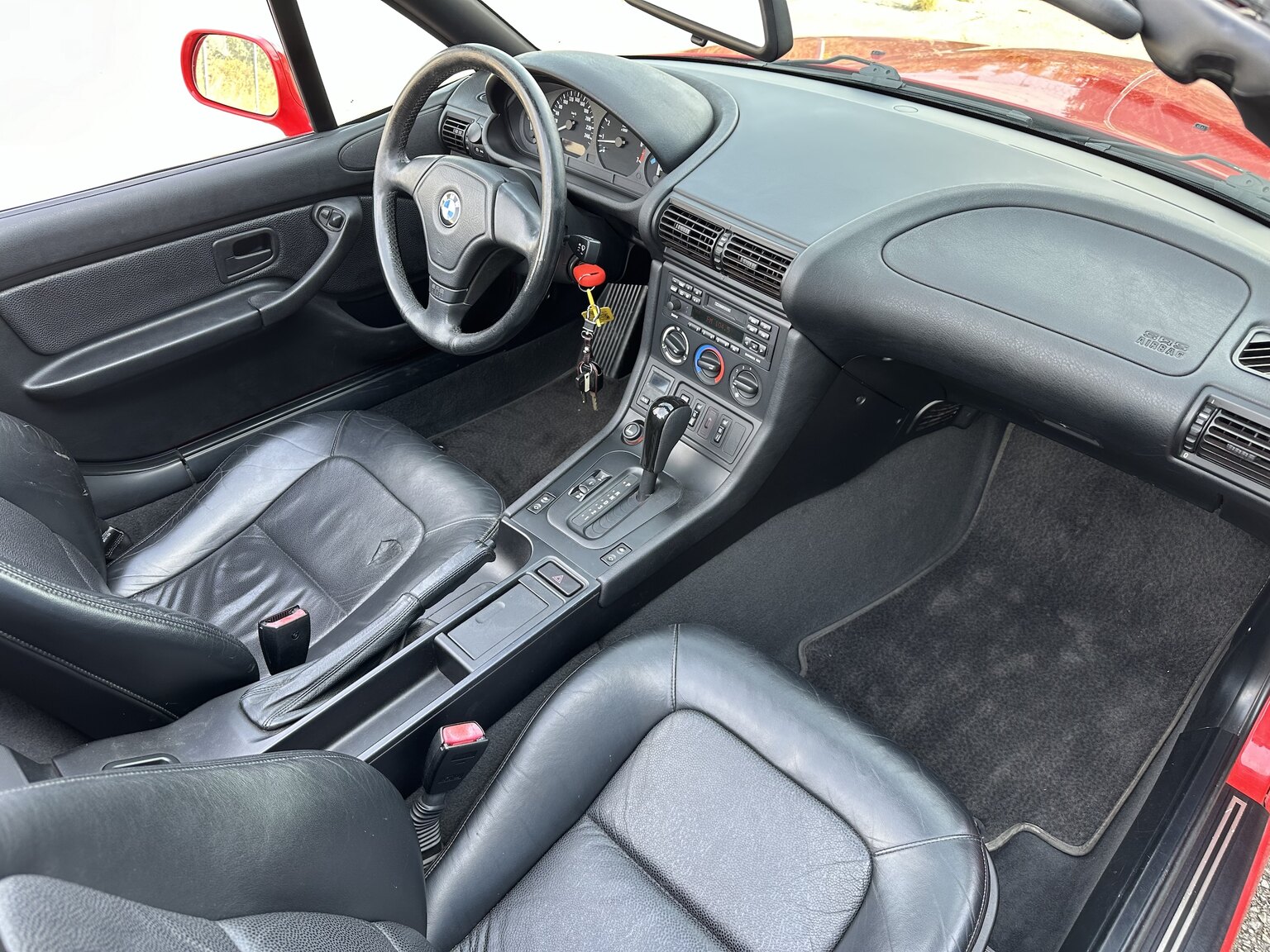 Interior image of 1997 BMW Z3 Roadster