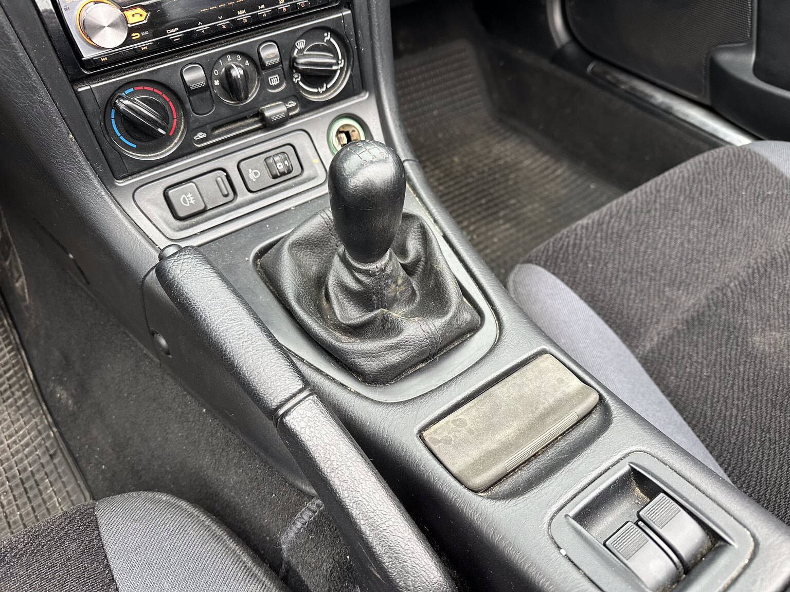 Innenraumfoto von 1998 Mazda Miata MX-5 NB