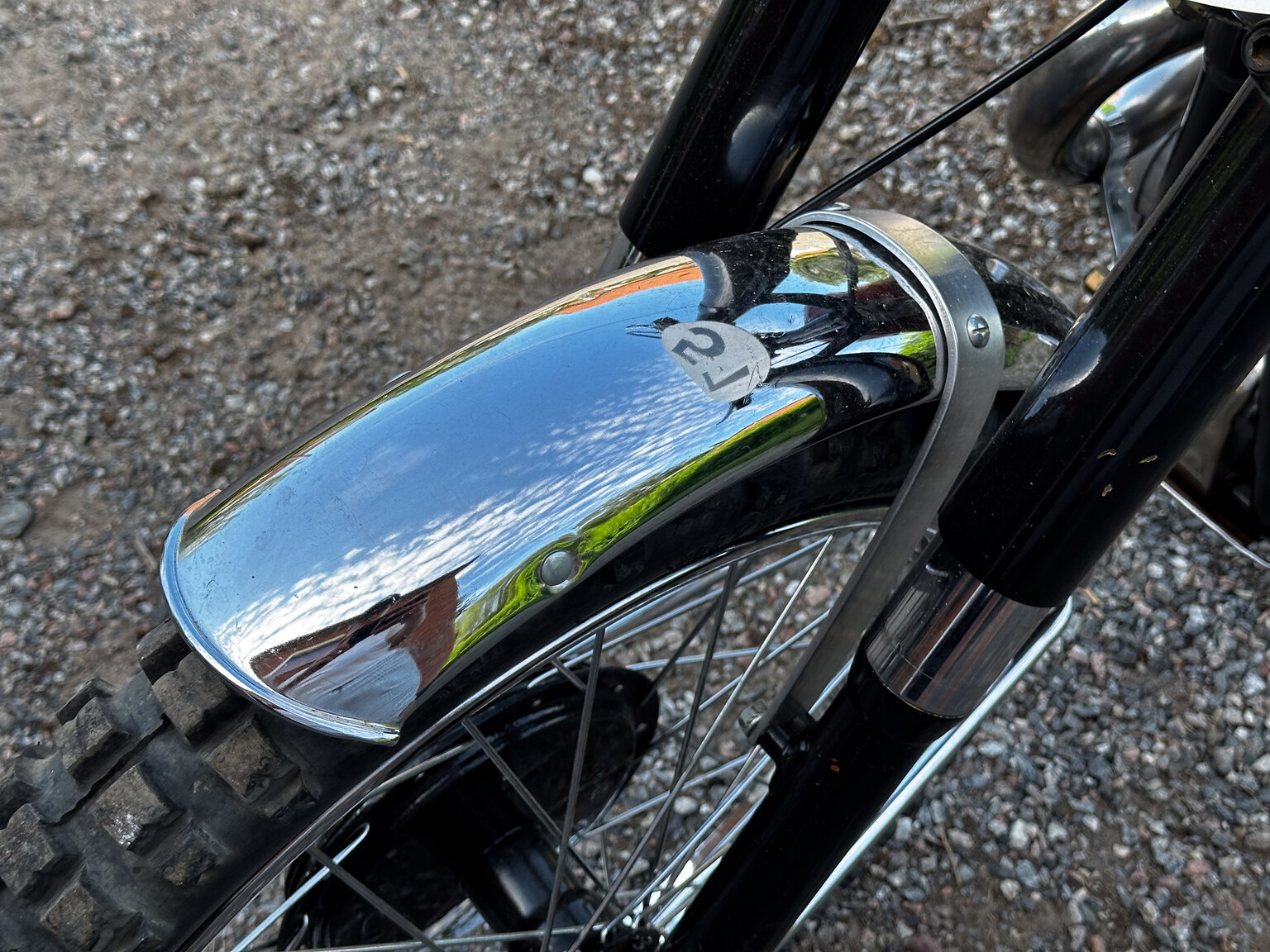 Exteriörbild på 1954 Ariel HS 500