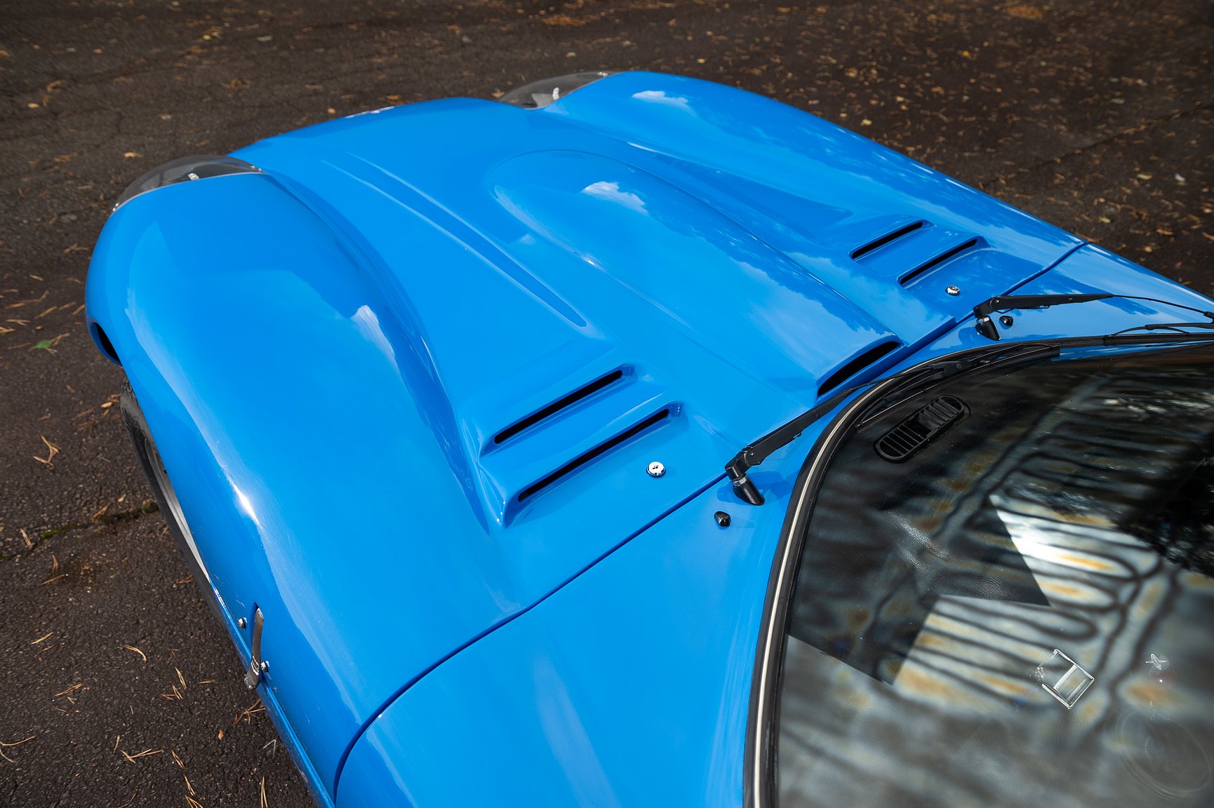 Exterior image of 1969 Marcos 3000 GT