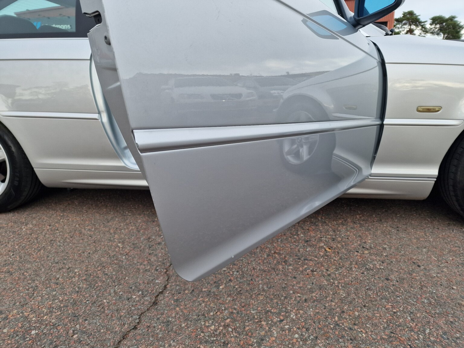 Exteriörbild på 2002 BMW 320Ci
