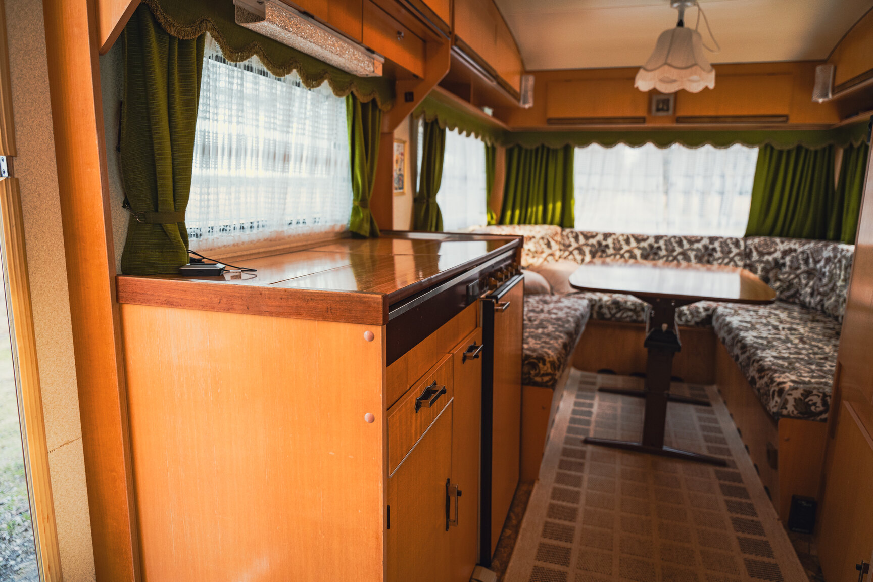 Interior image of 1973 Opel Diplomat V8