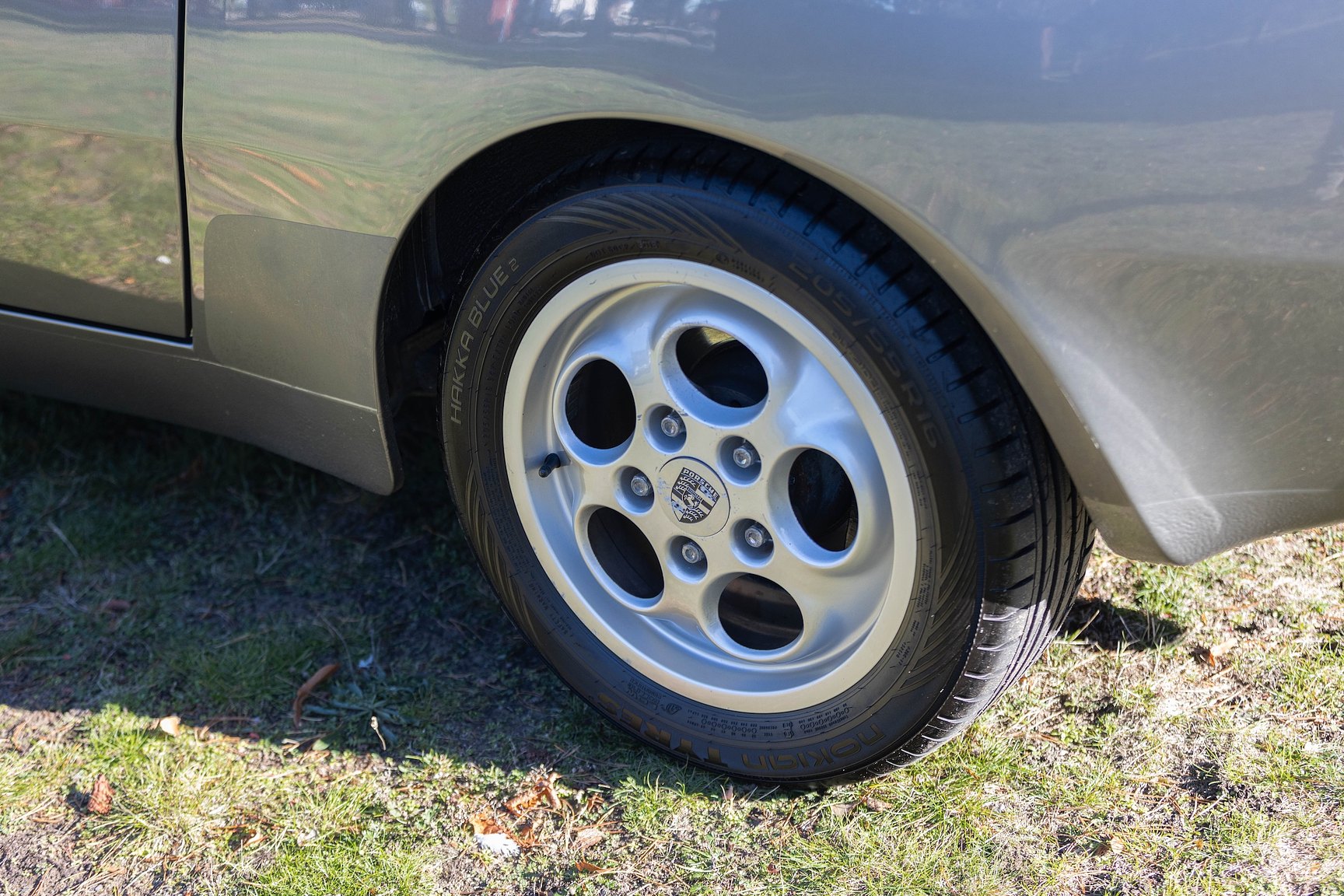 Aussenfoto 1987 Porsche 944 Targa