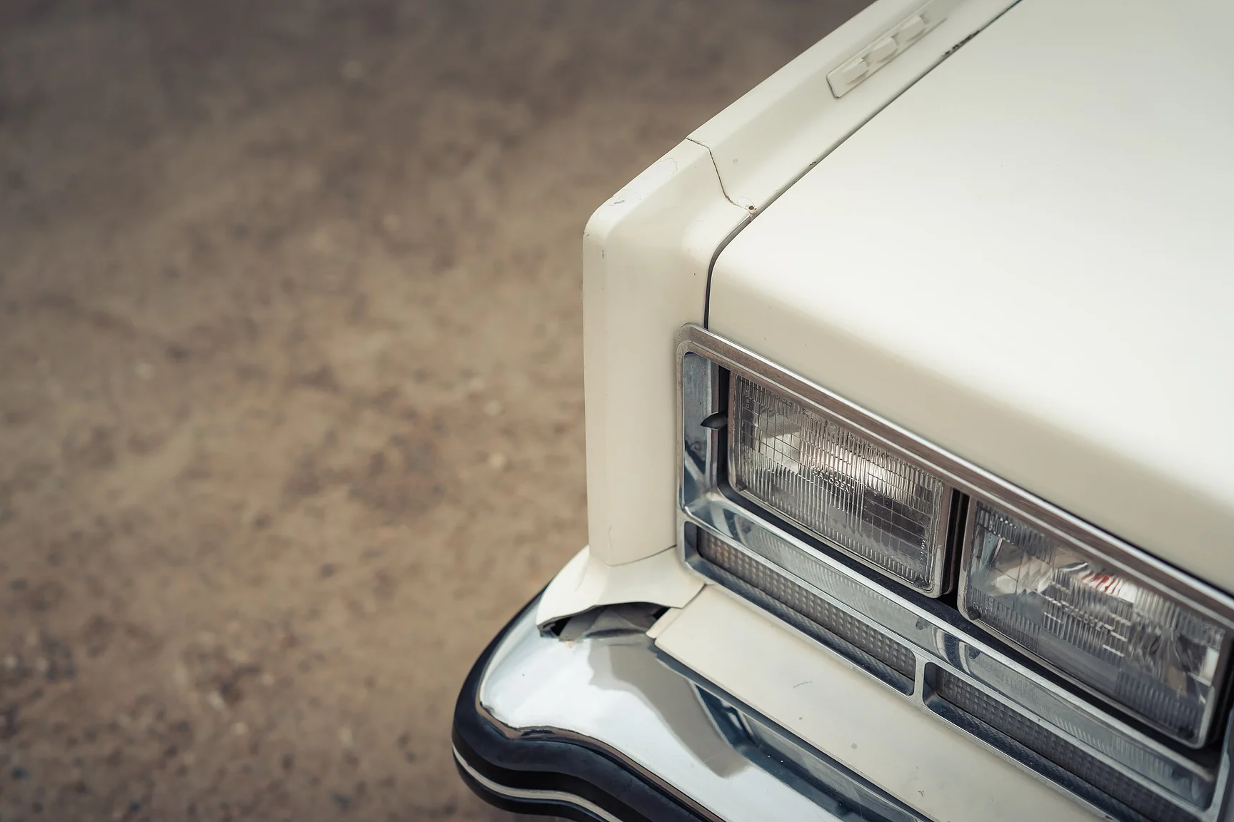 Exteriörbild på 1984 Cadillac Eldorado Biarritz Convertible (32)