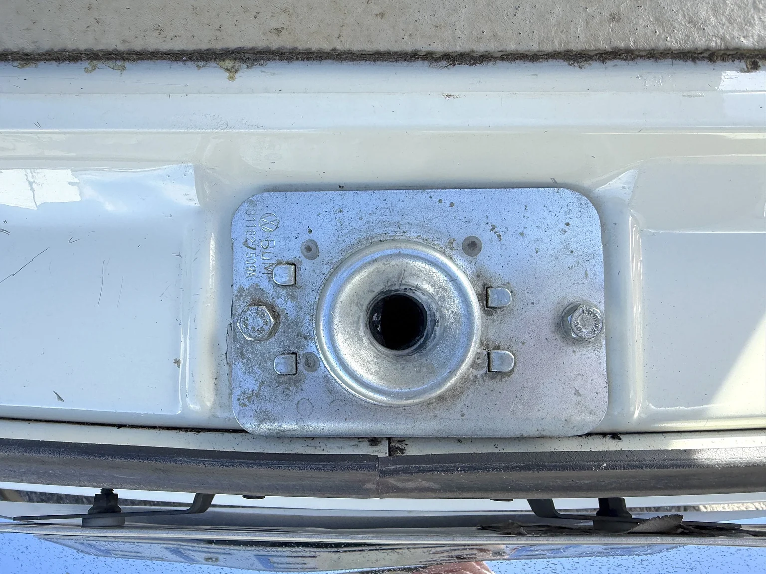 Image of 1965 Volkswagen 1500 Limousine 311 Notchback mechanics (15)