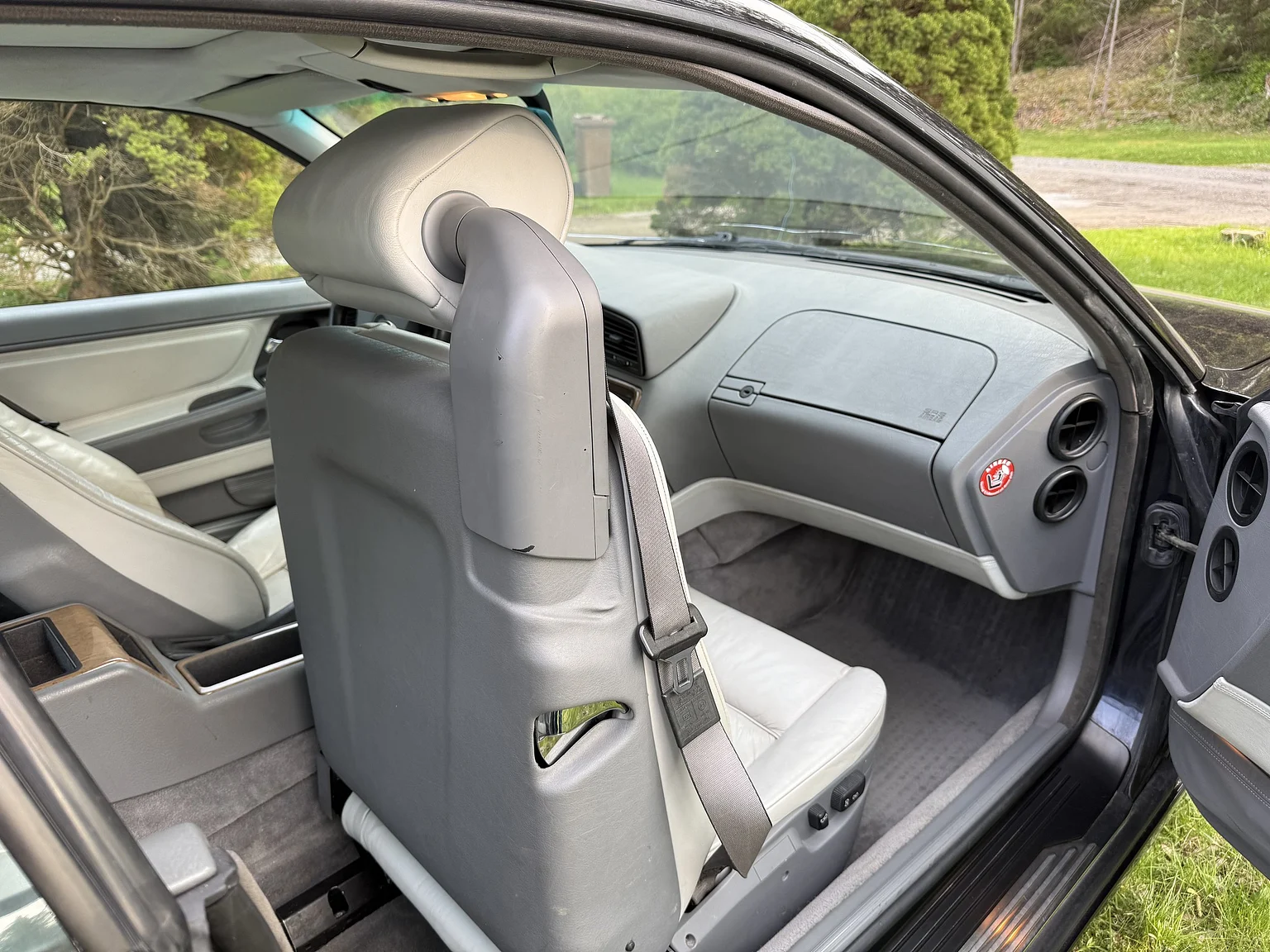 Innenraumfoto von 1994 BMW 840Ci (55)