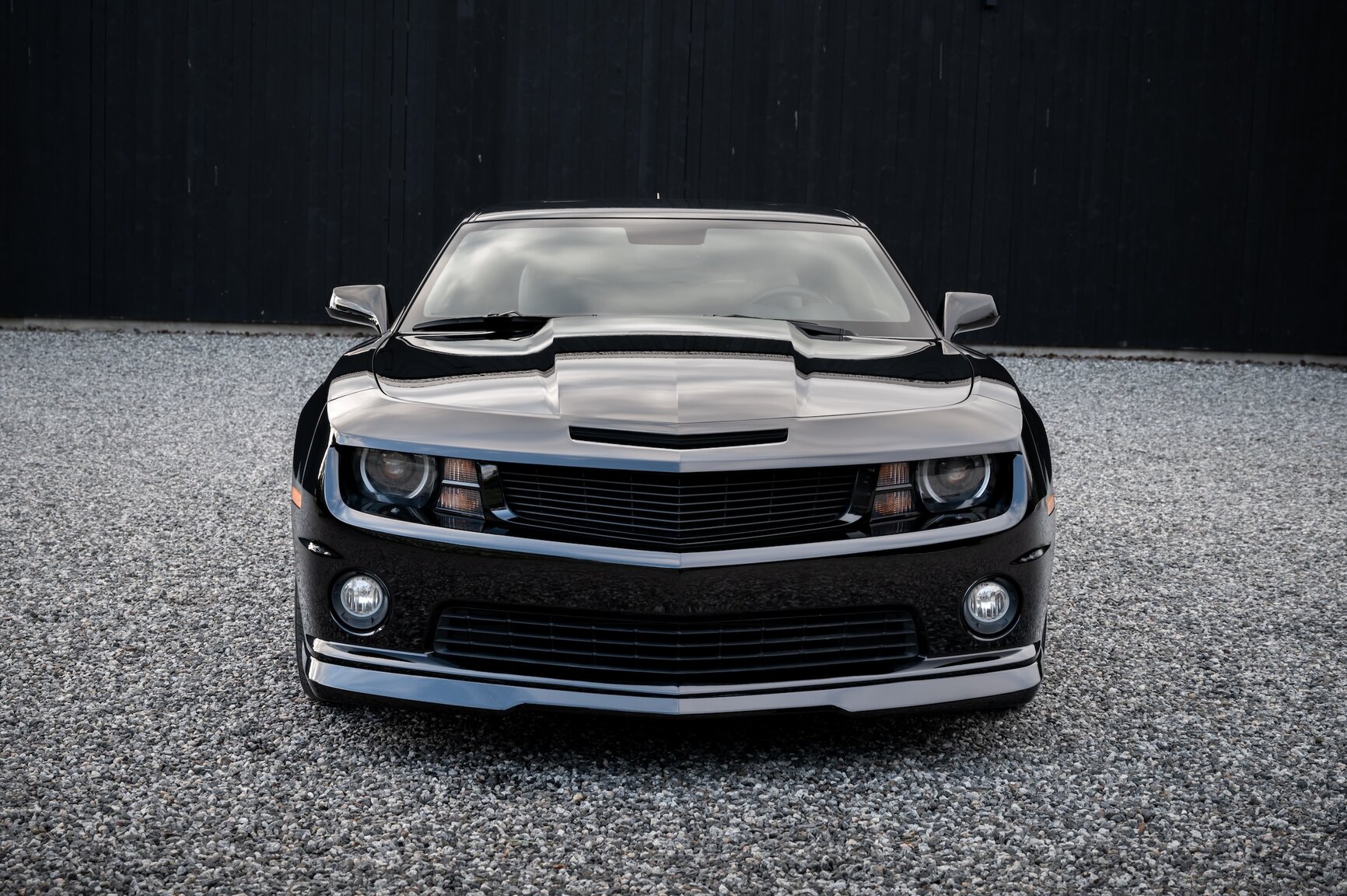 Exterior image of 2010 Chevrolet Camaro SS (8)