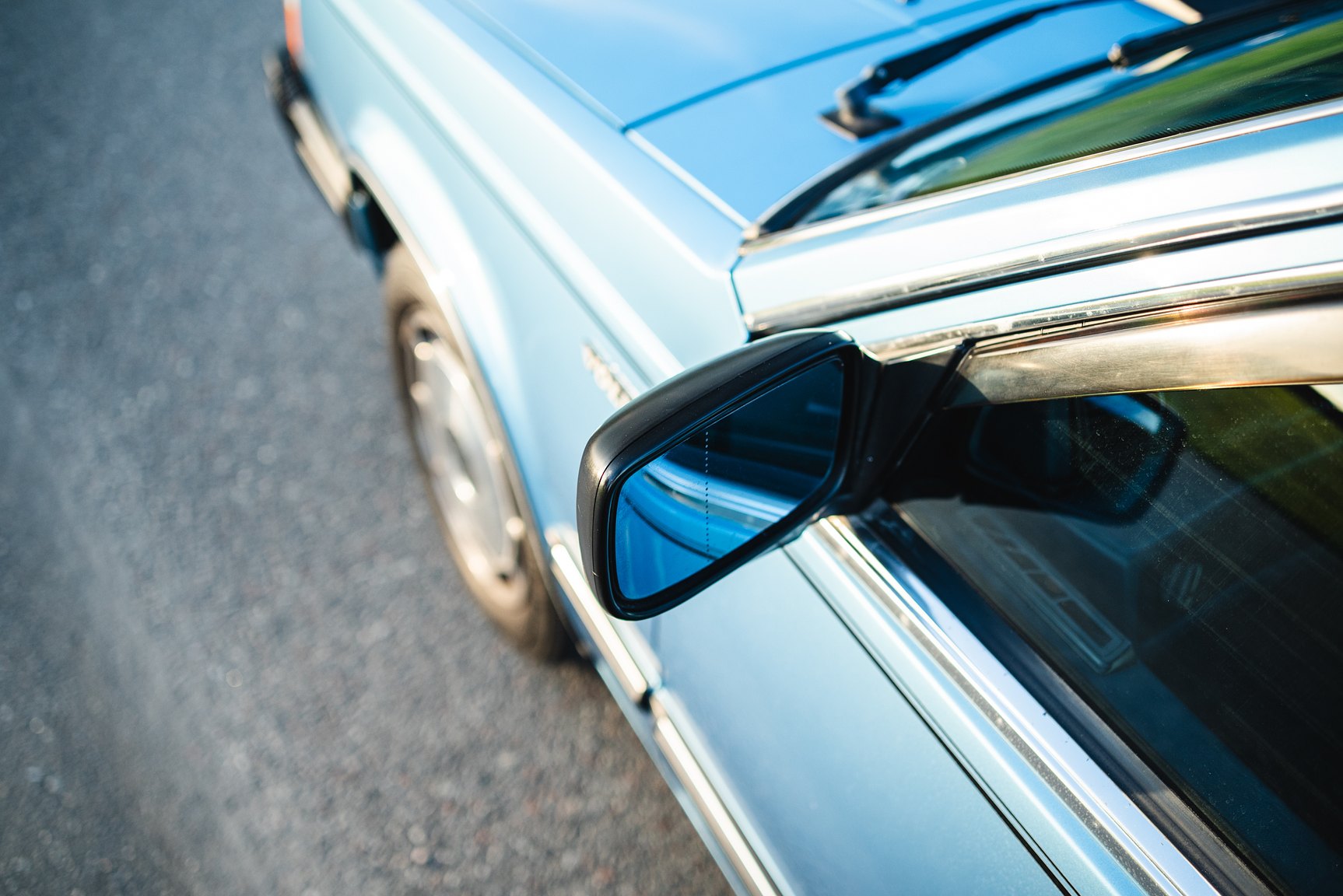 Exteriörbild på 1985 Volvo 760 GLE 2.8 V6 Automatisk