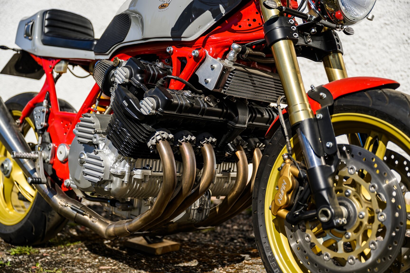 Aussenfoto 1981 Honda CBX SC06 Custom
