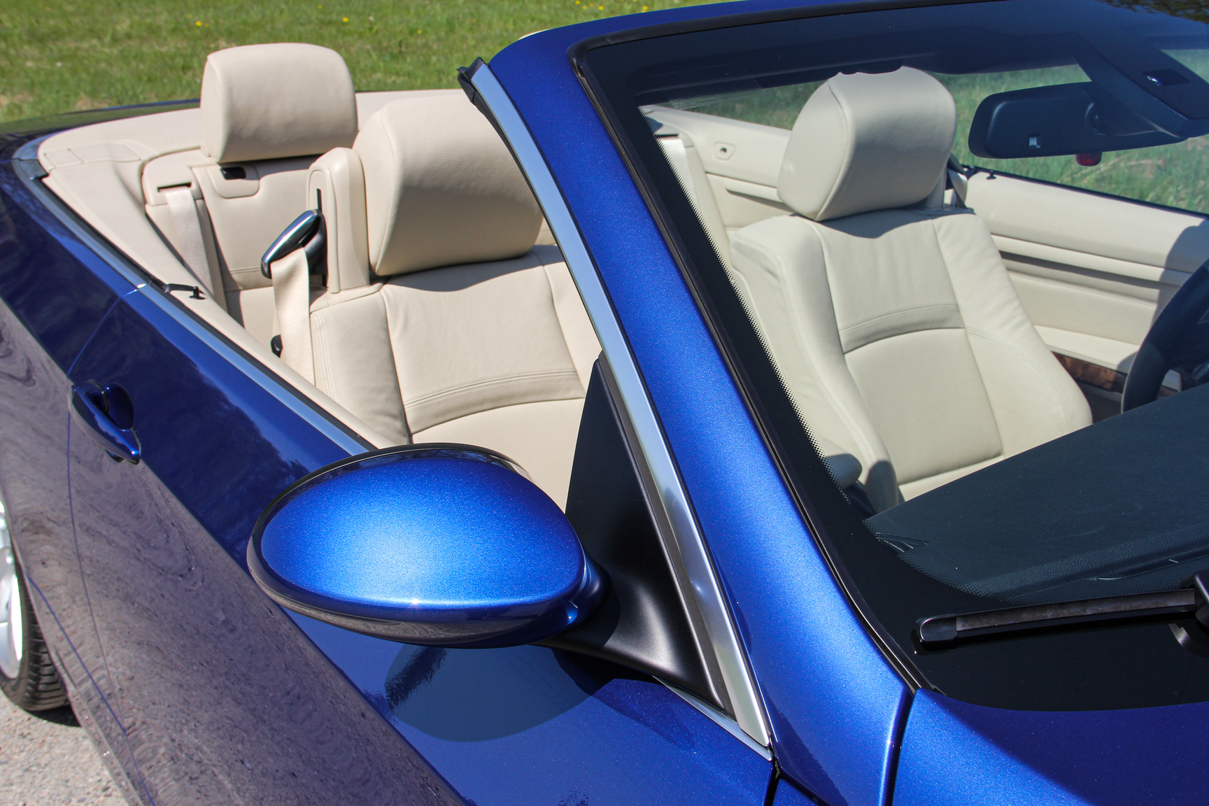 Aussenfoto 2007 BMW 335i Cabriolet (26)