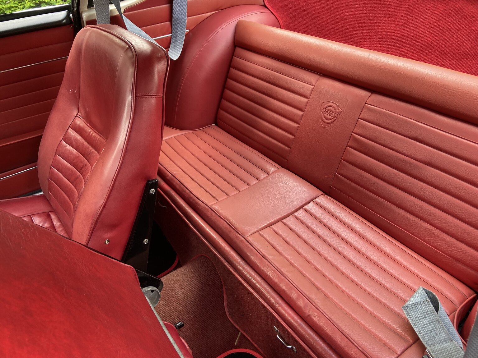 Interior image of 1968 Volvo P1800 S