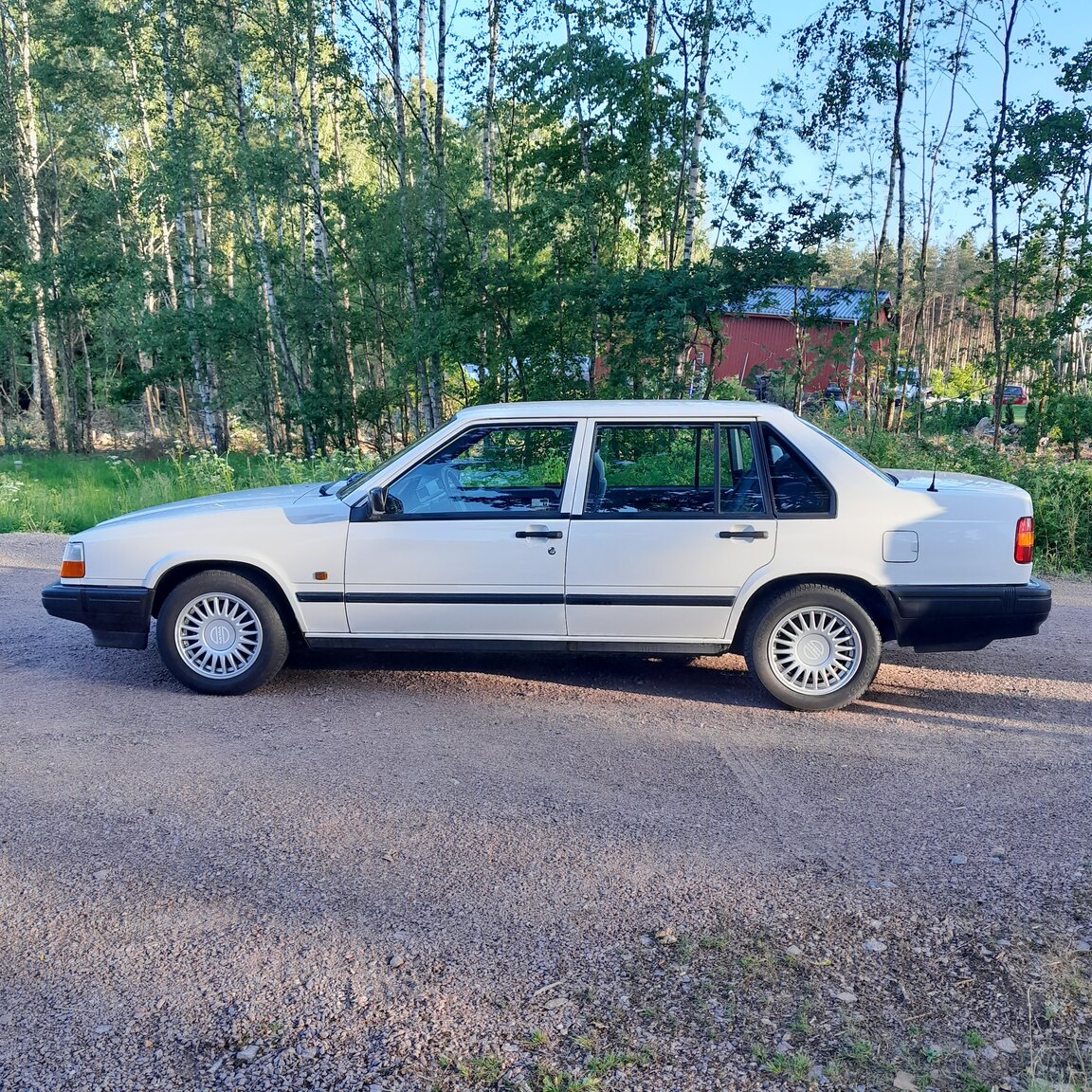 Exteriörbild på 1992 Volvo 944 GL SE