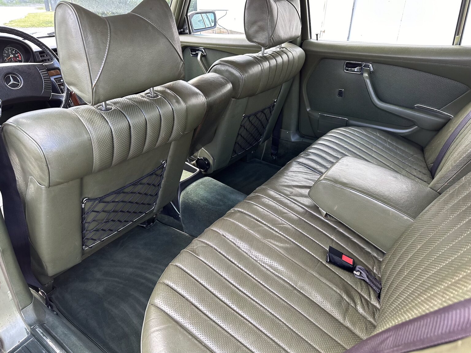 Innenraumfoto von 1975 Mercedes Benz 450 SEL (20)