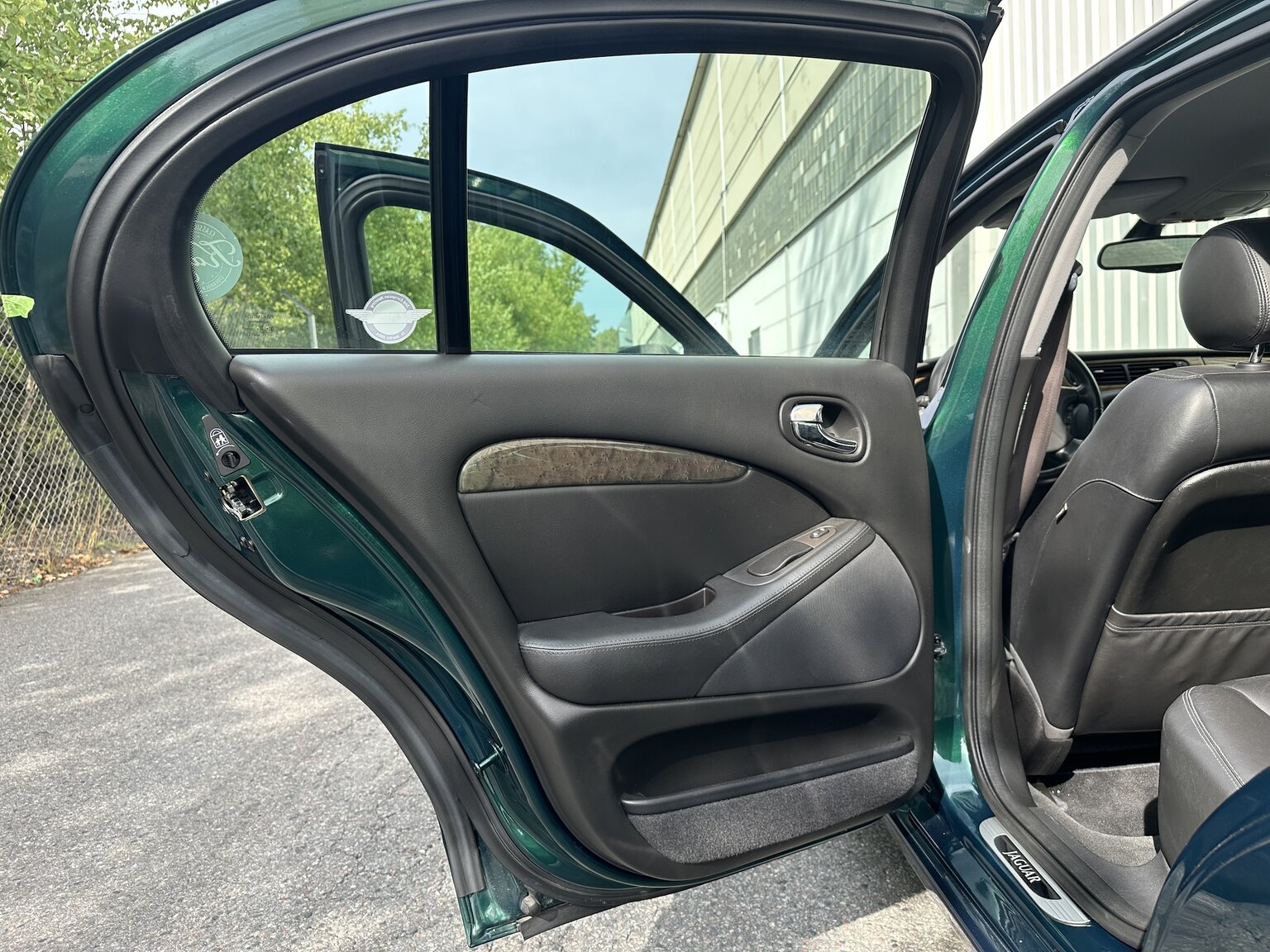 Interior image of 2003 Jaguar S-Type R