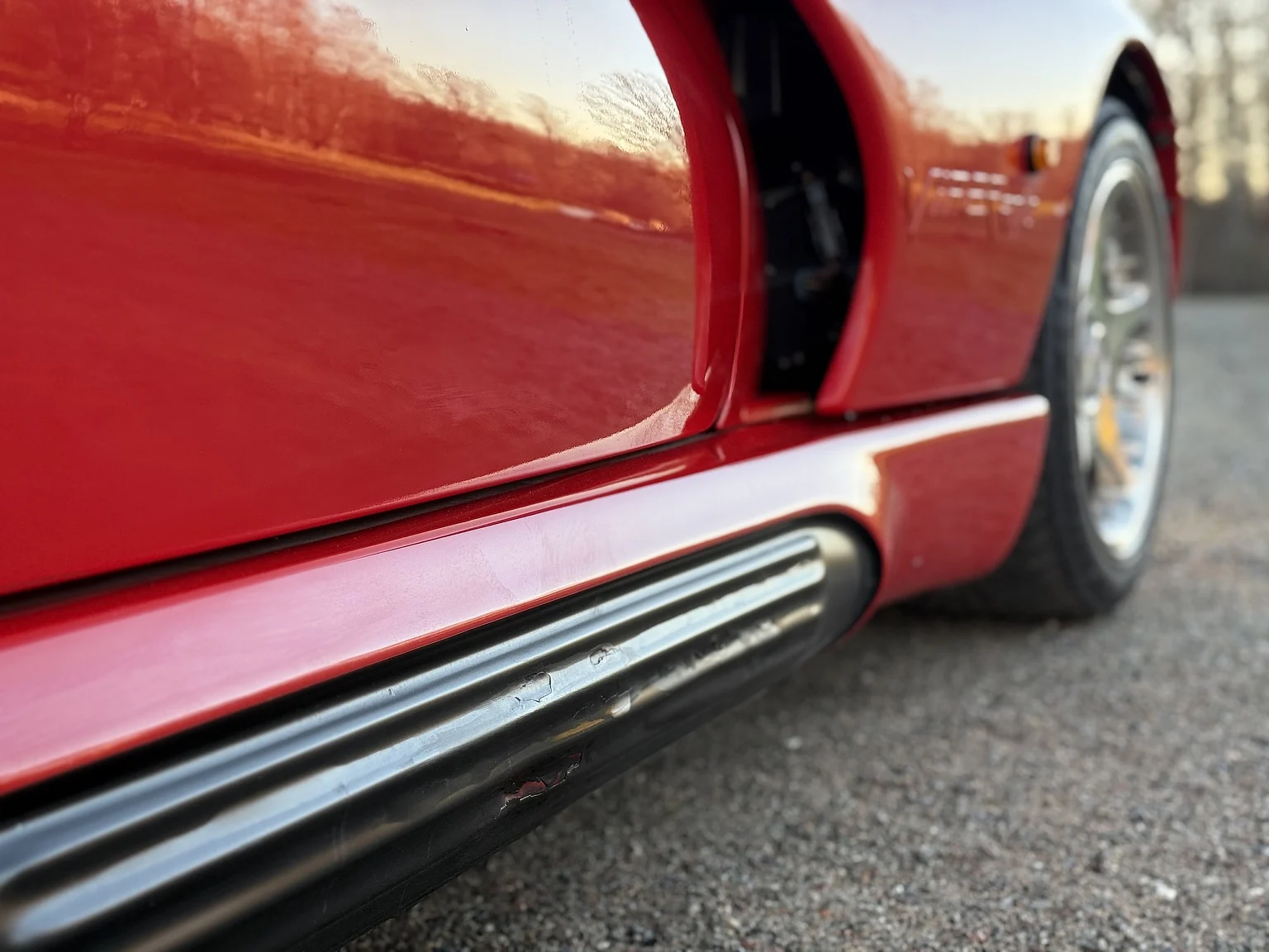 Exteriörbild på 1994 Chrysler Viper (53)