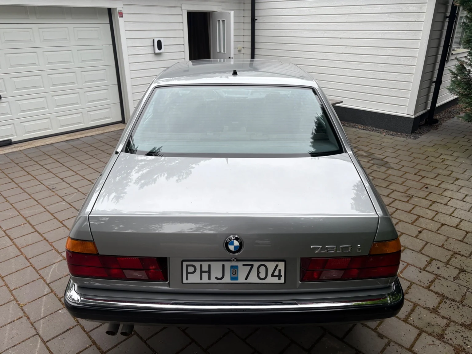 Aussenfoto 1988 BMW 730iA (29)