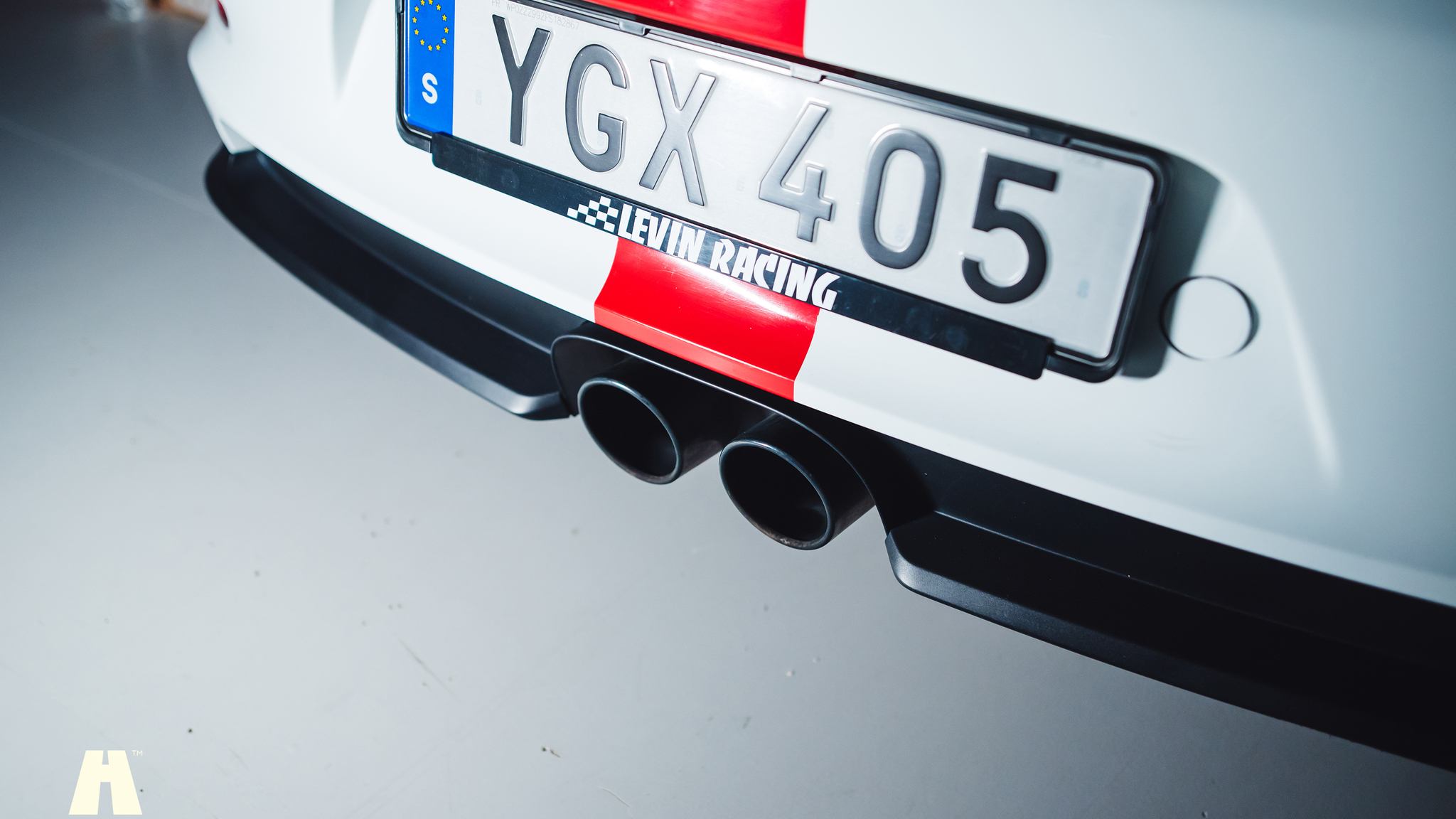 Exterior image of 2015 Porsche 991 GT3 2015