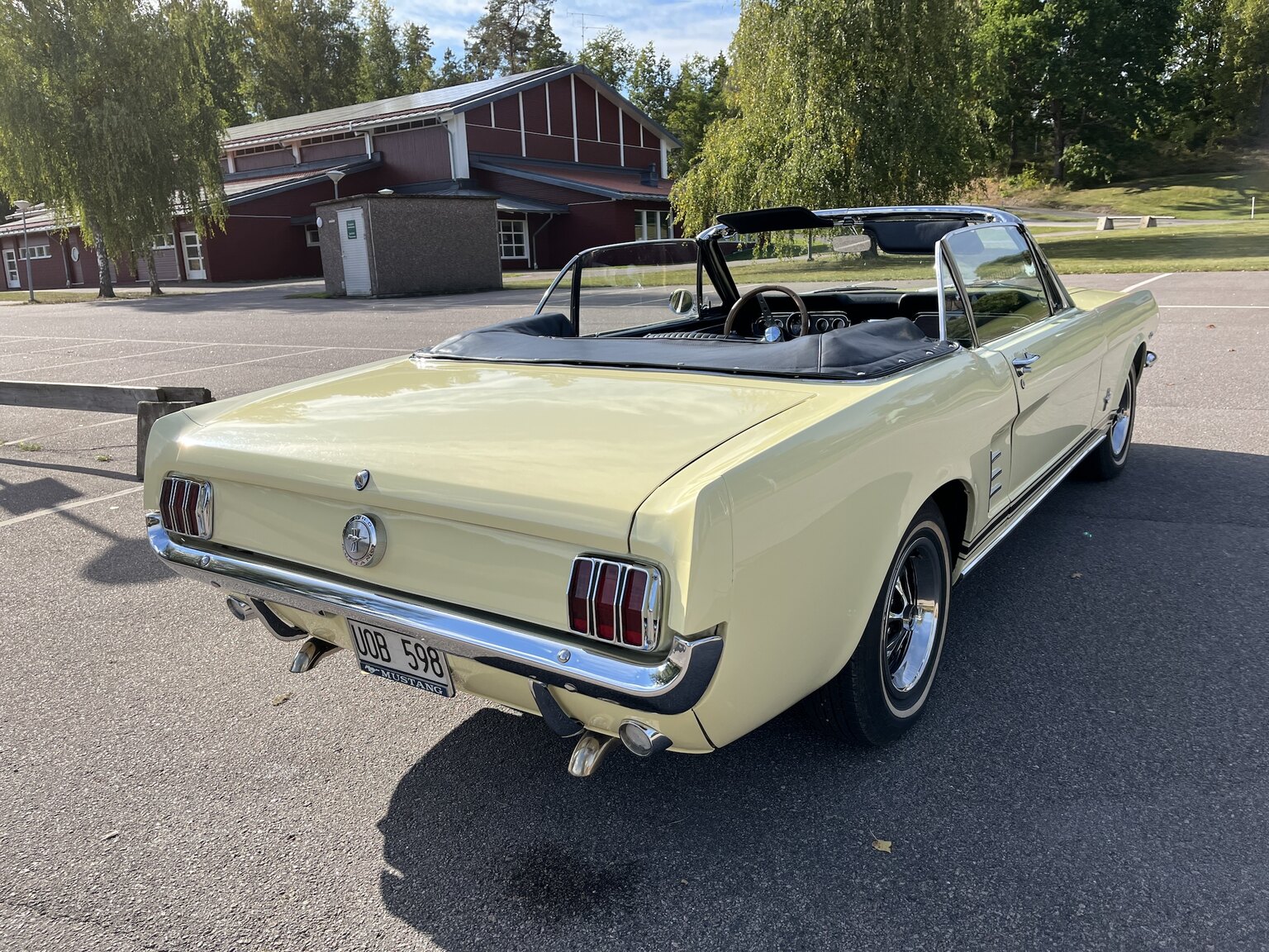 Aussenfoto 1966 Ford Mustang Cabriolet 289cui