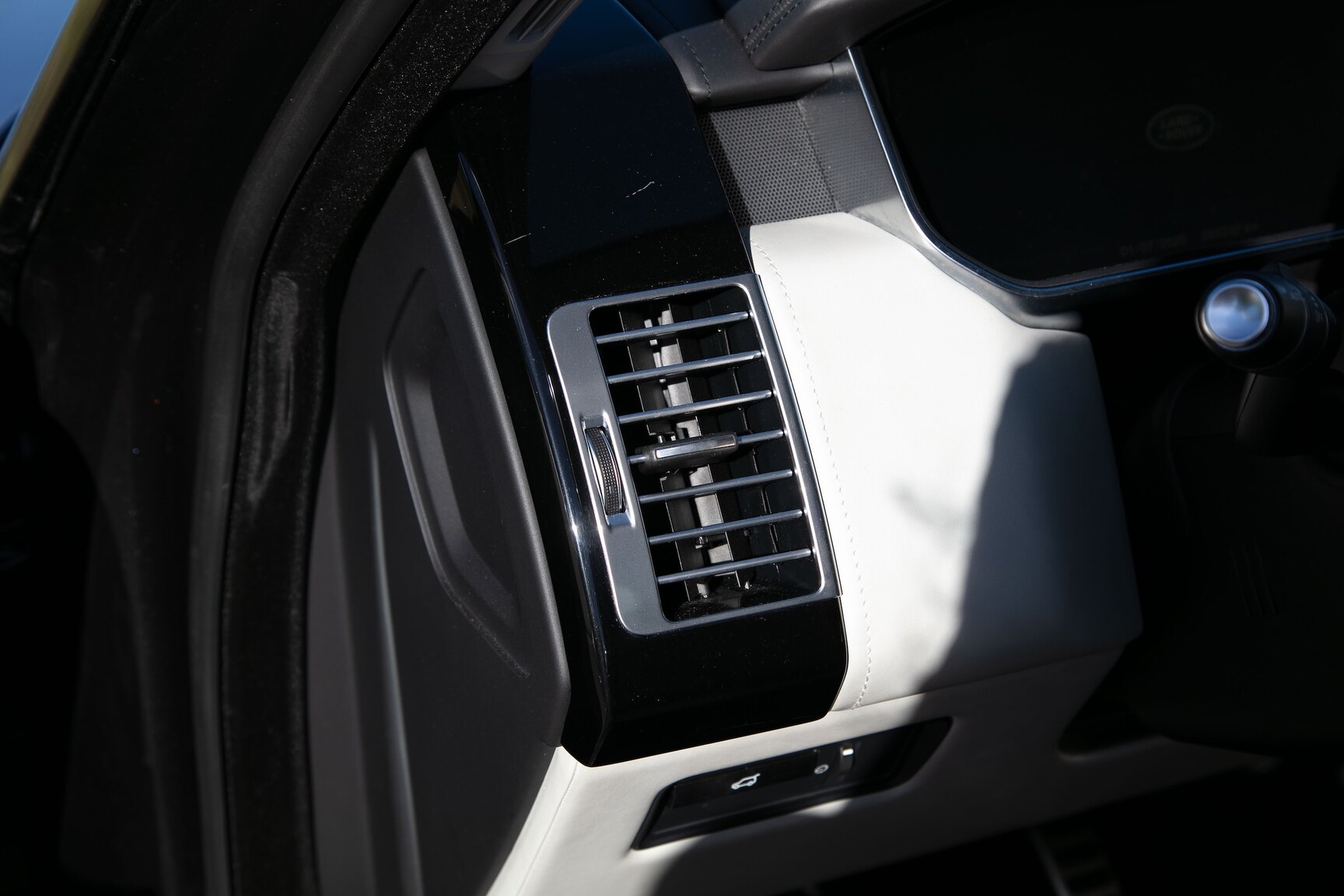 Innenraumfoto von 2014 Land Rover Range Rover 5.0 V8 Autobiography 