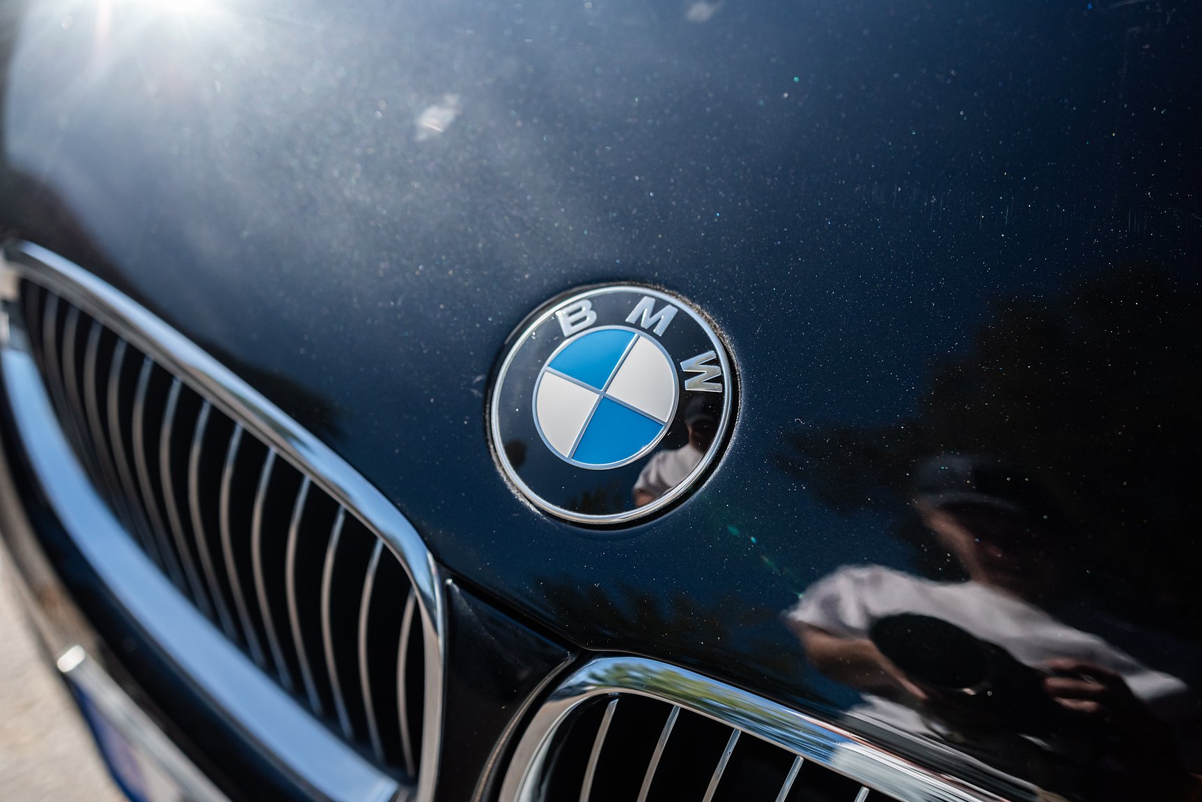 Exterior image of 2009 BMW 325Xi